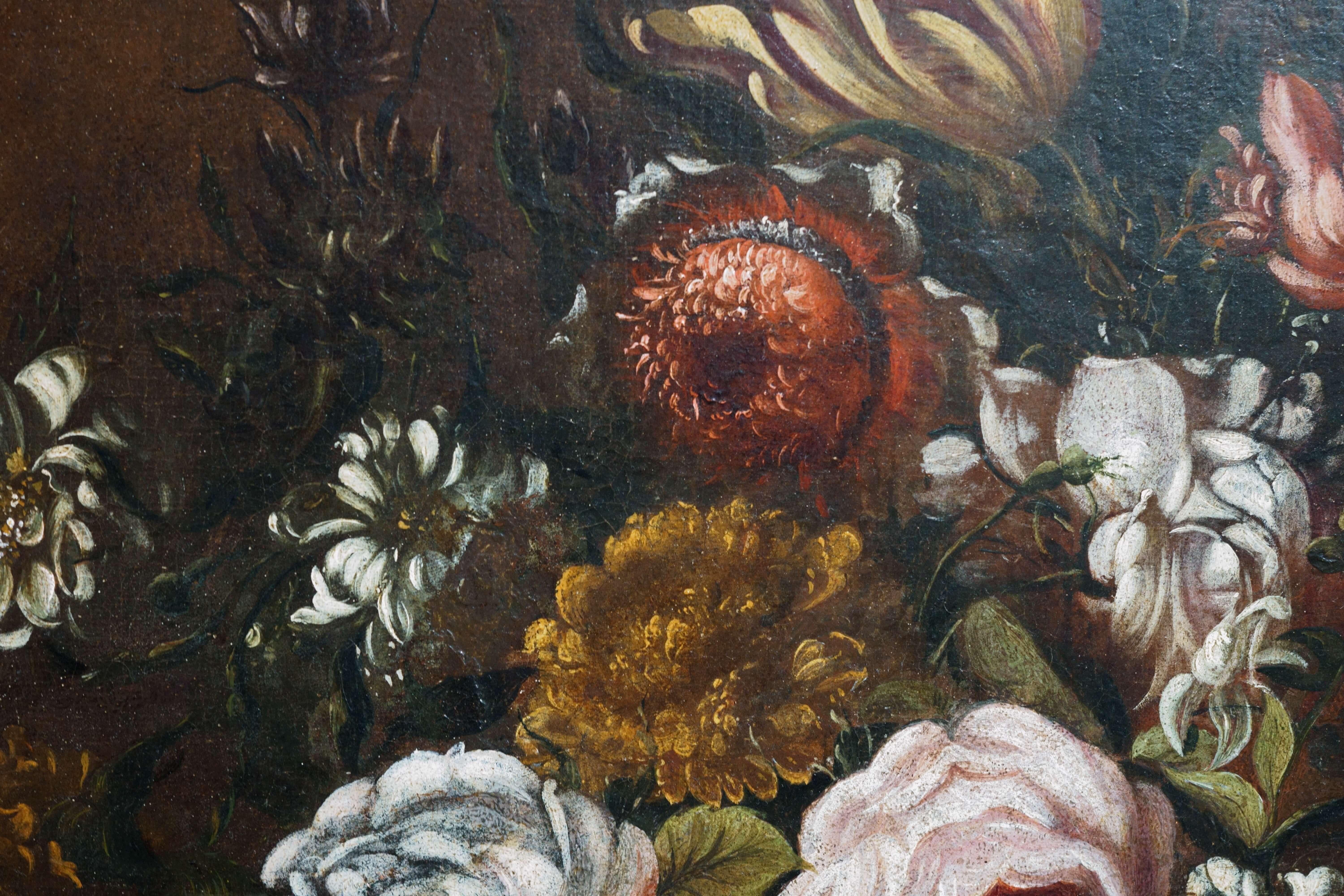 Circle of Jean-Baptiste Monnoyer (Lille 1636-London 1699). Flower basket on stone slab. Oil on canvas, late 17th century.
The dark background and bare table highlight the explosion of color in this basket full of flowers, including spotted tulips,
