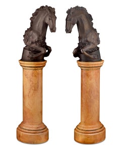 Paire de chevaux en bronze attribués à Jean-Baptiste Tuby