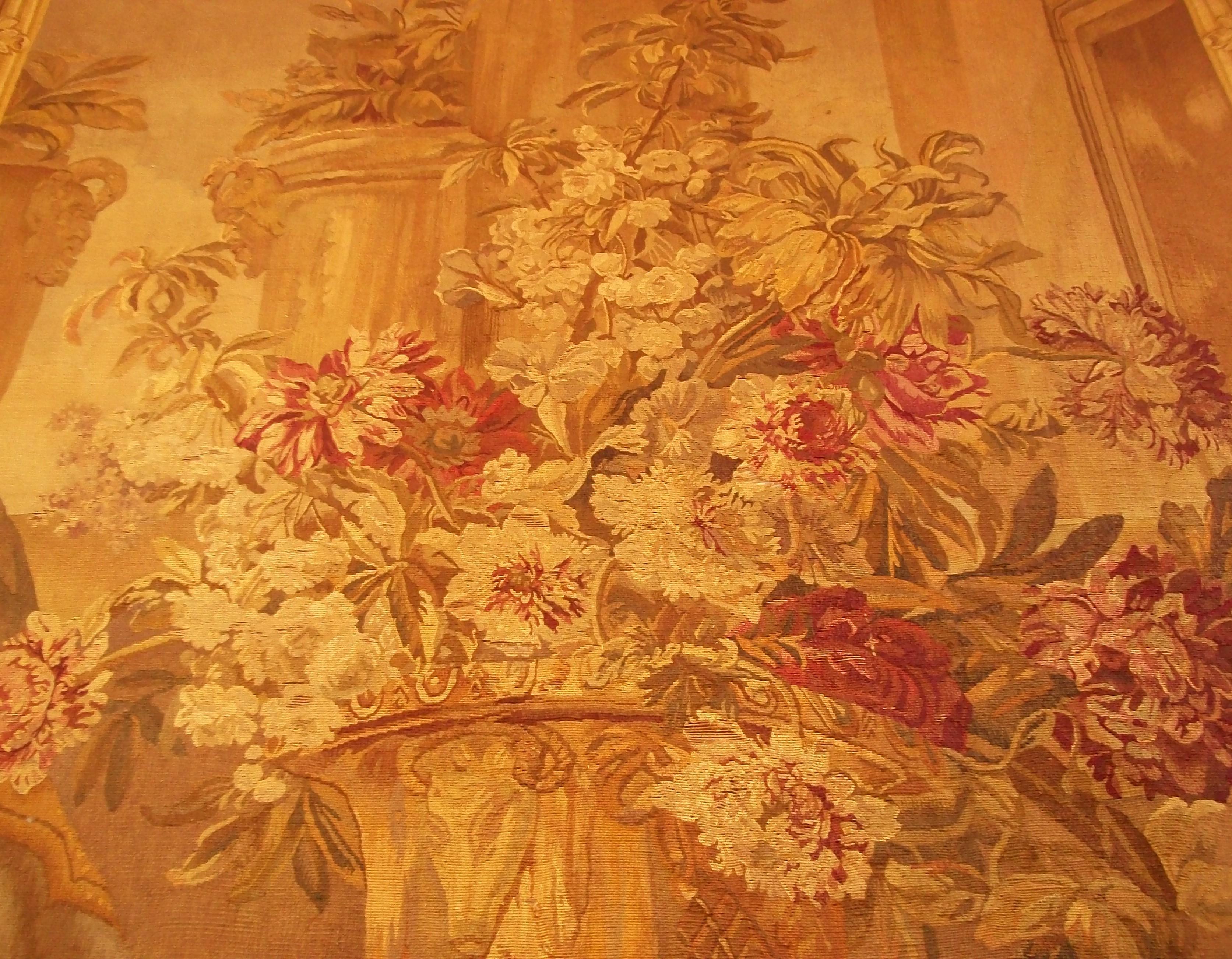 JEAN-BATISTE MONNOYER (Después) - Tapiz de Beauvais de lana y seda - Francia - C. 1848 Tejido a mano en venta