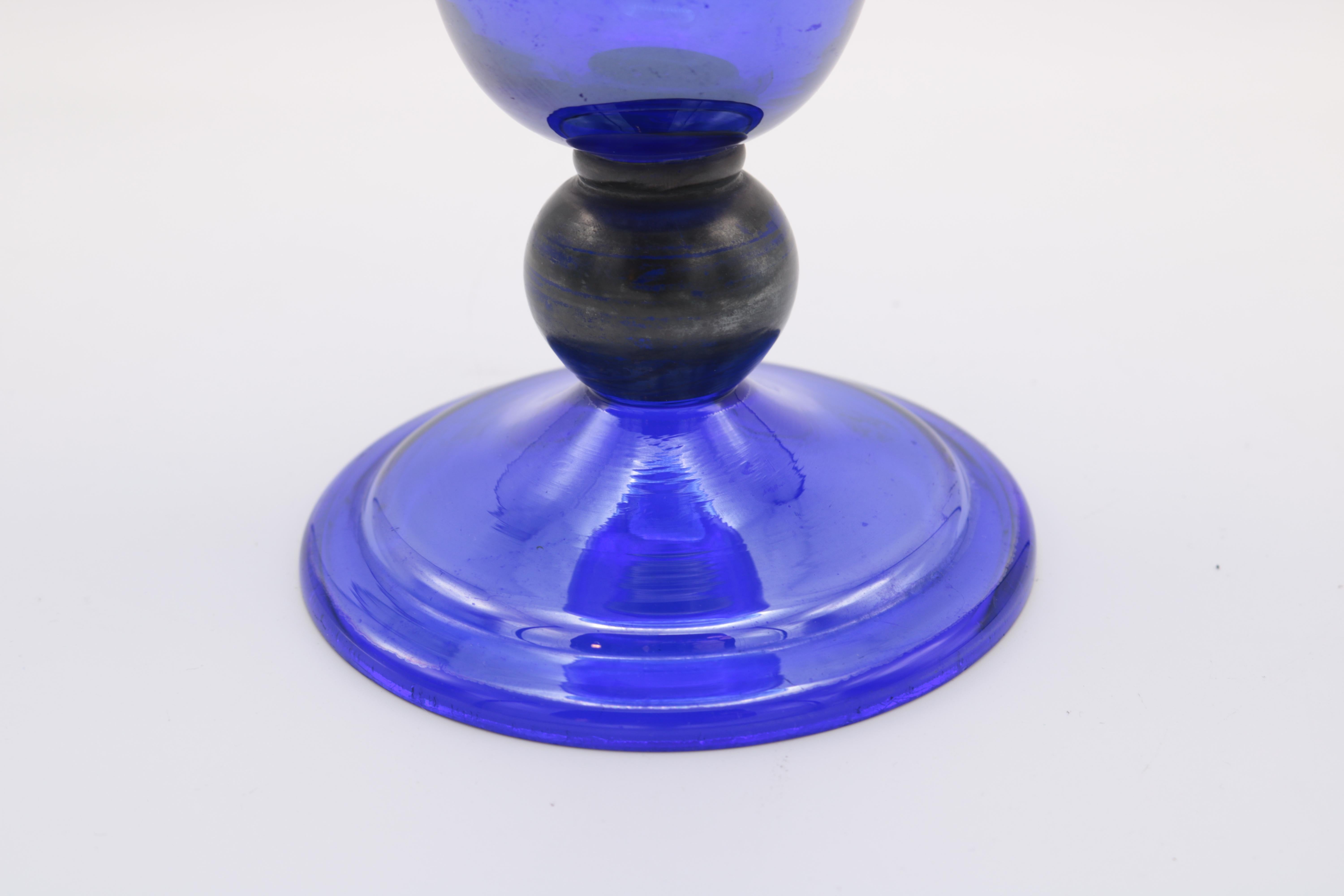 Jean Belk Iridescent Art Deco Blue Vase In Good Condition For Sale In New York, NY