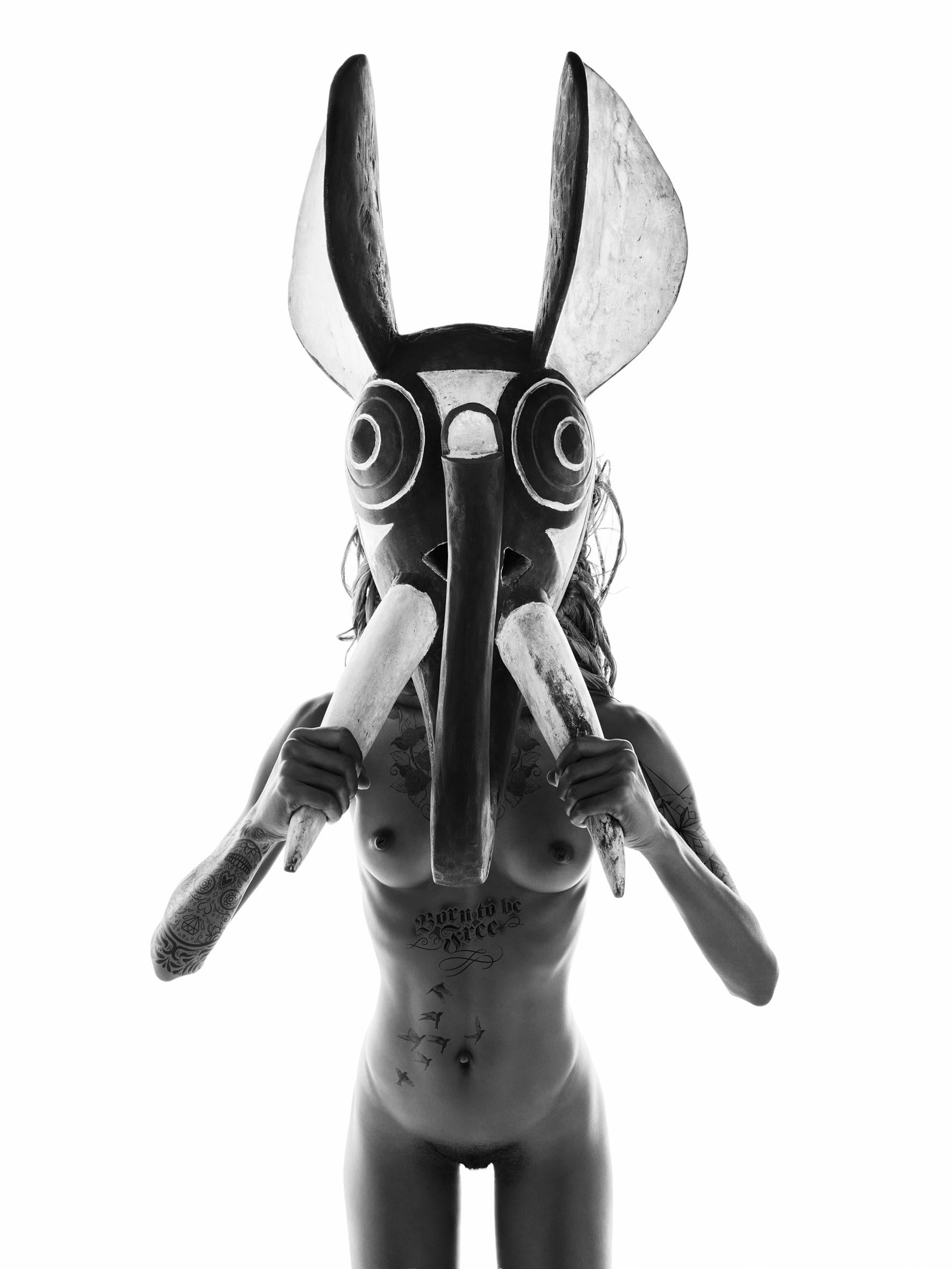 Jean-Bernard Thiele Nude Photograph – Ciwara Elefant