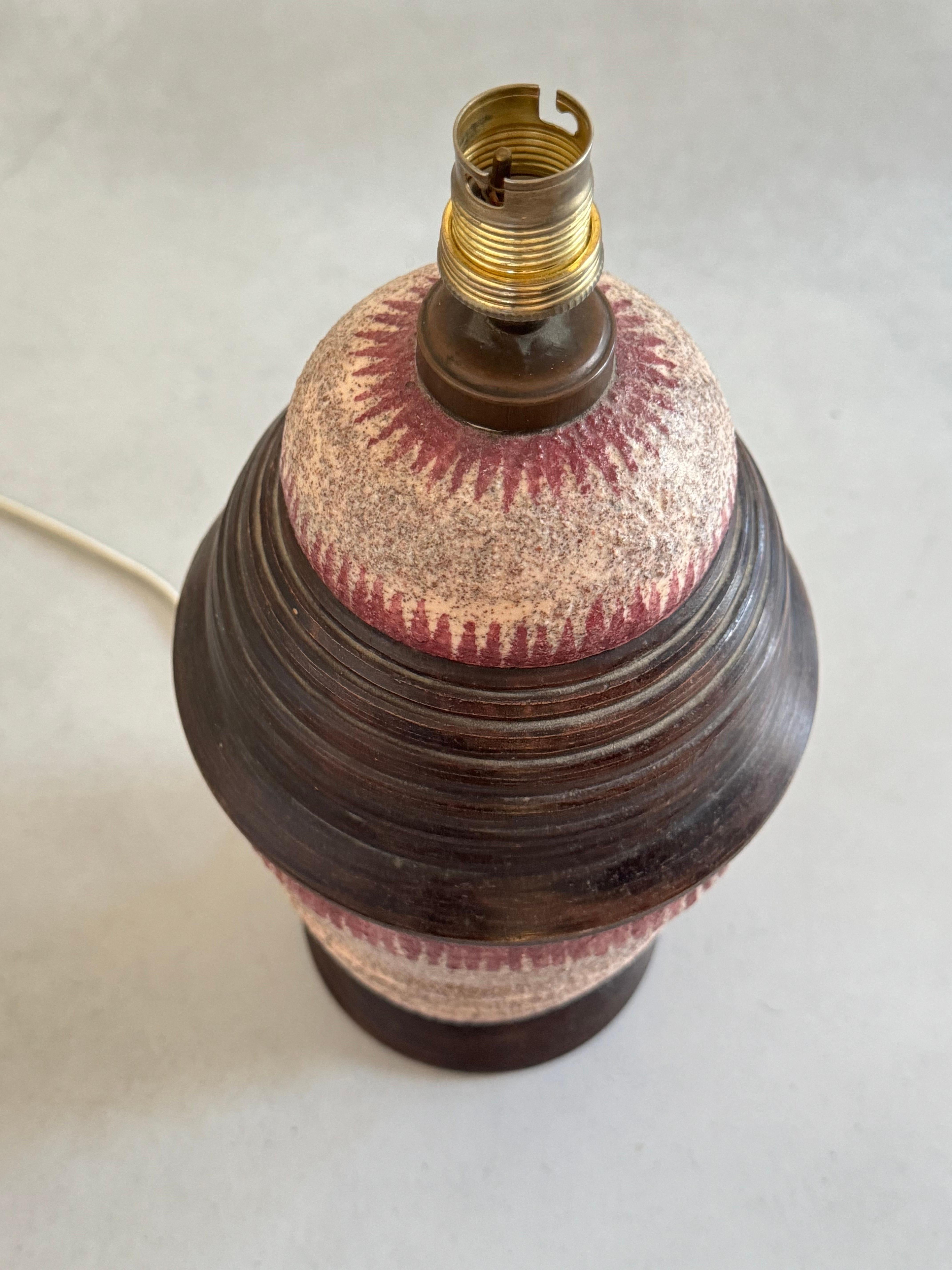 Jean Besnard attribué à, Lampe en céramique émaillée, époque Art Déco, France circa 1930 en vente 10