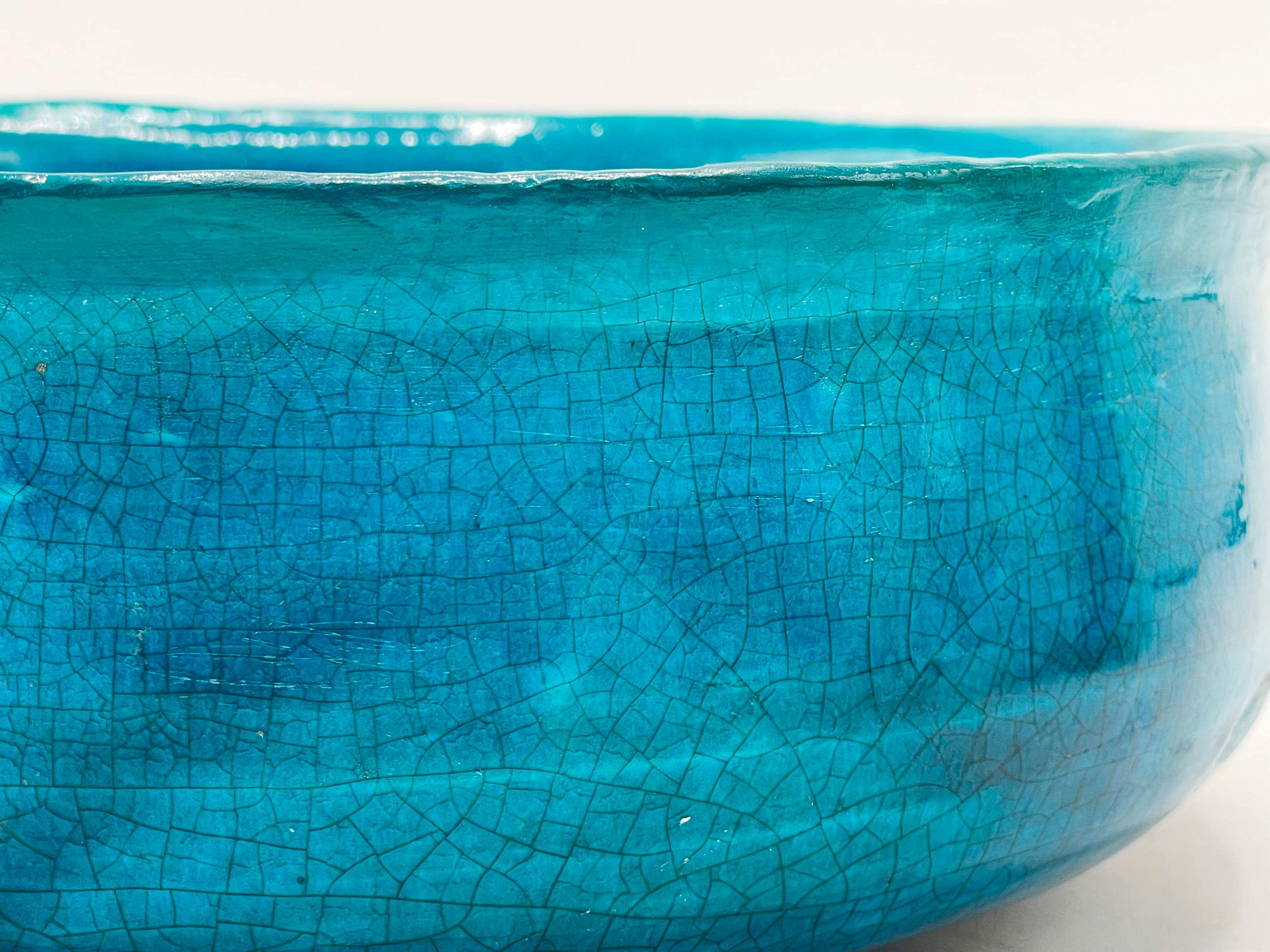 Milieu du XXe siècle Bol en poterie émaillée turquoise craquelée Jean Besnard en vente