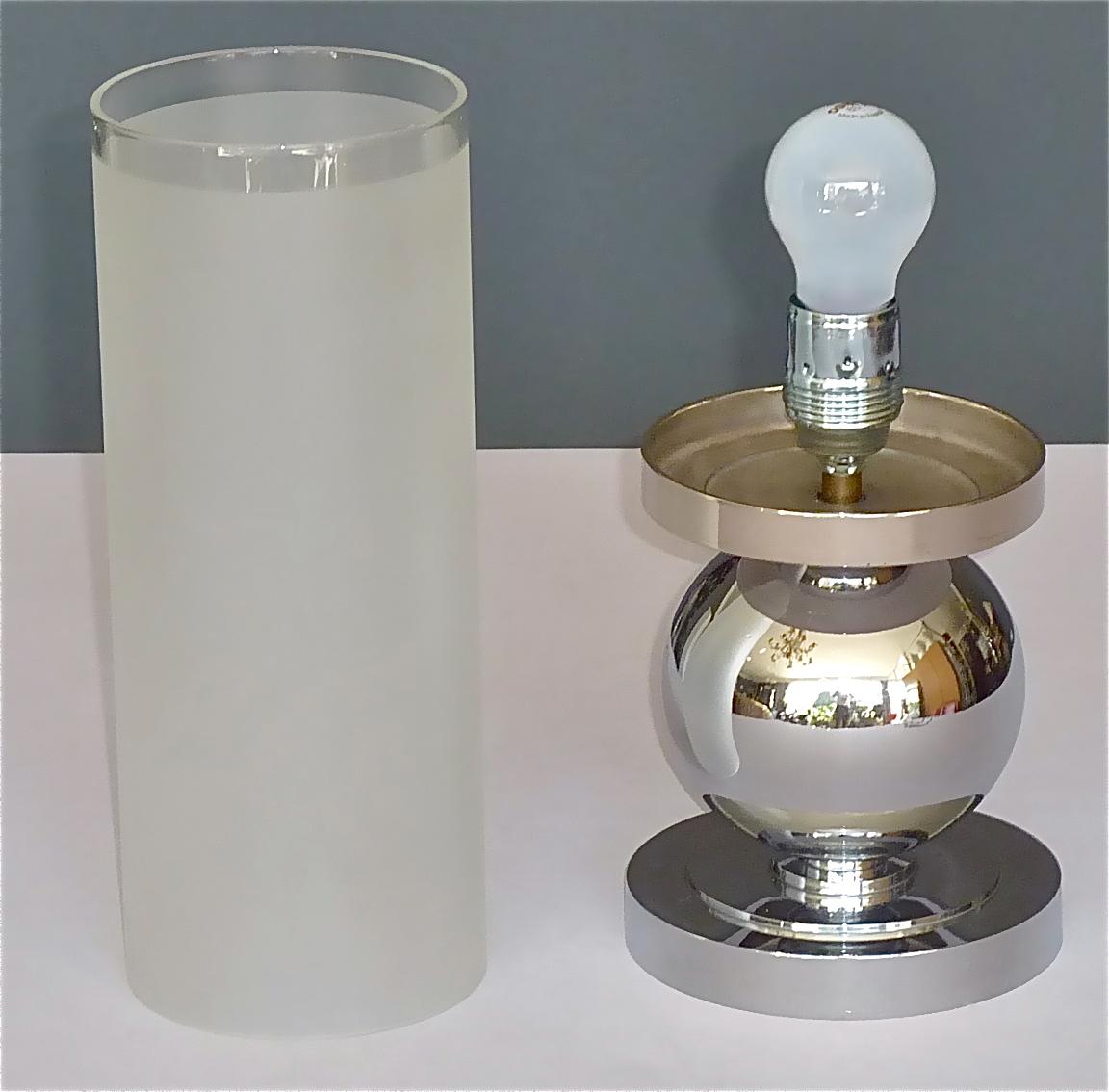 Lampe de bureau moderniste Jean Boris Lacroix chromée avec tube en verre Perzel Desny, années 1930 en vente 5