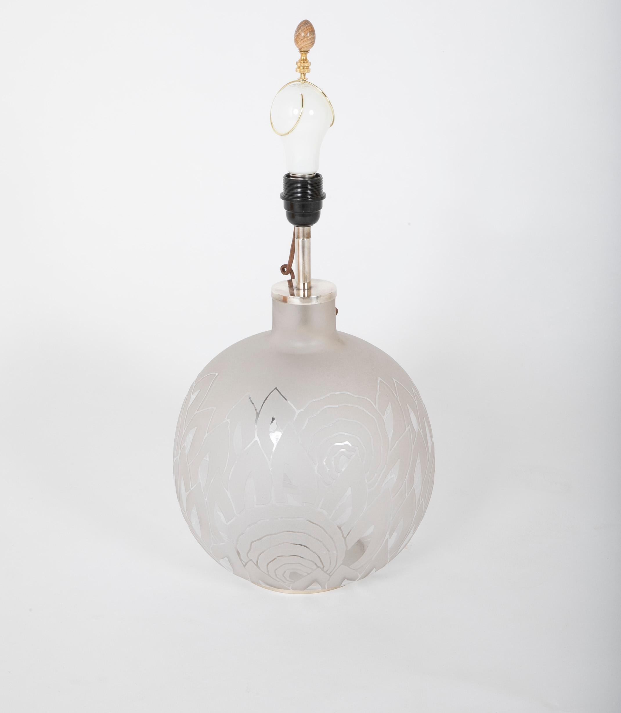 Jean Boris Lacroix Etched Glass Lamp in Rounded Form In Good Condition For Sale In Stamford, CT