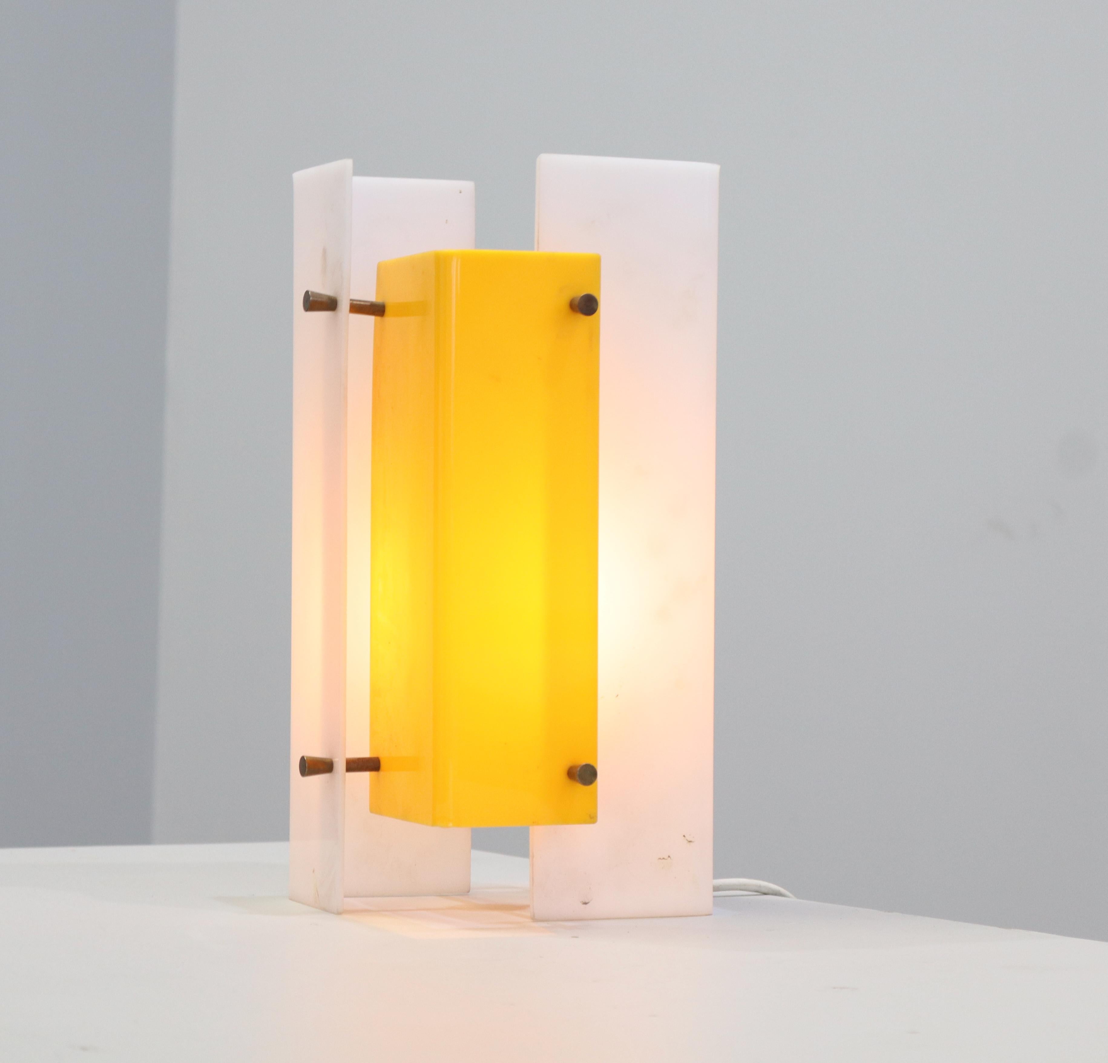 Jean Boris Lacroix Pareja de lámparas de mesa Modelo 316, diseñadas en 1958, para Luminalite Francés en venta