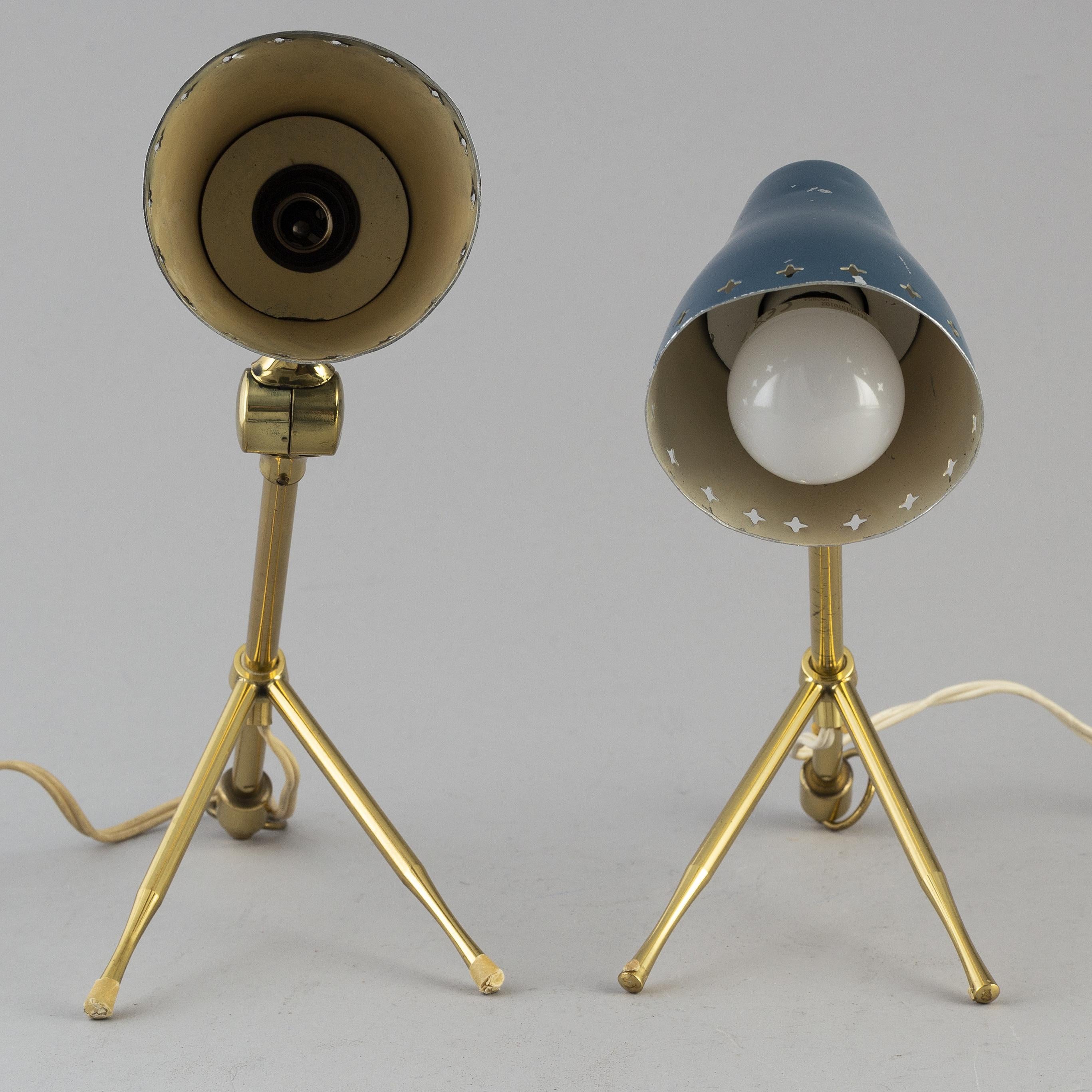 Boris Lacroix pair of table/wall lights
enameled hood with perforations, can be used as a table or wall lamp.
Size: Length 35 cm.

Electrical function not tested. Minor wear with some chipping as shown in images. Price per item.

     