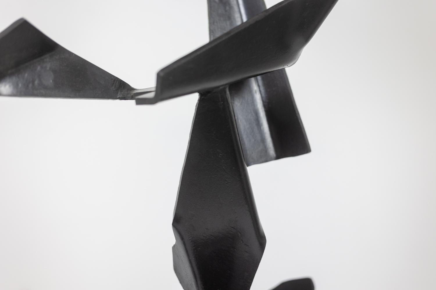 Jean Campa. Geometrische Skulptur aus poliertem Metall. 1980er Jahre. im Angebot 6