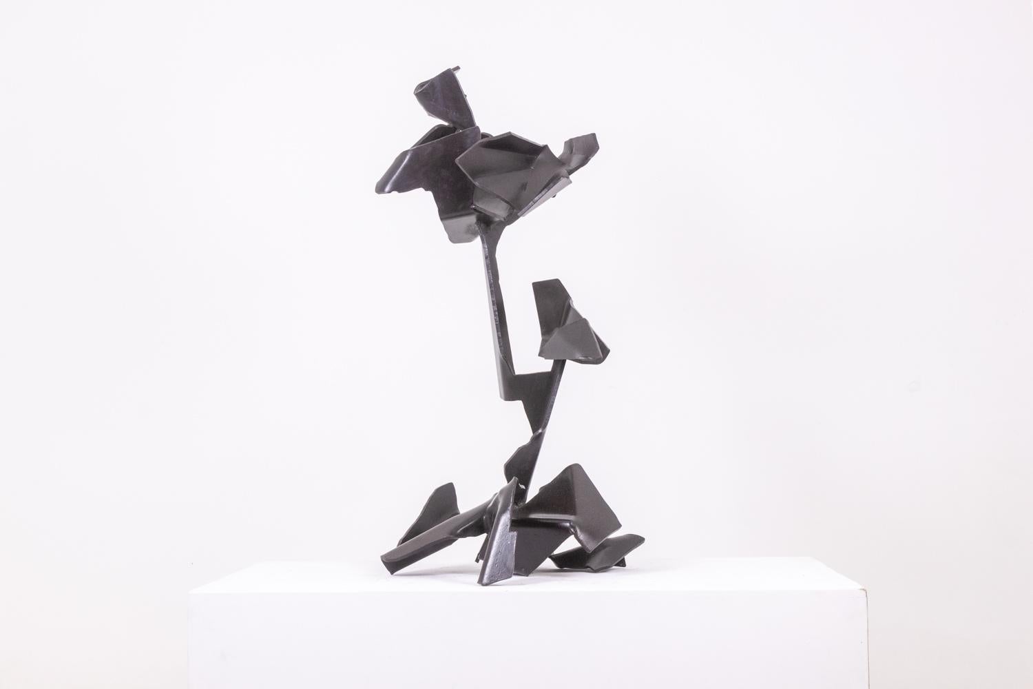 Jean Campa. Geometrische Skulptur aus poliertem Metall. 1980er Jahre. (20. Jahrhundert) im Angebot