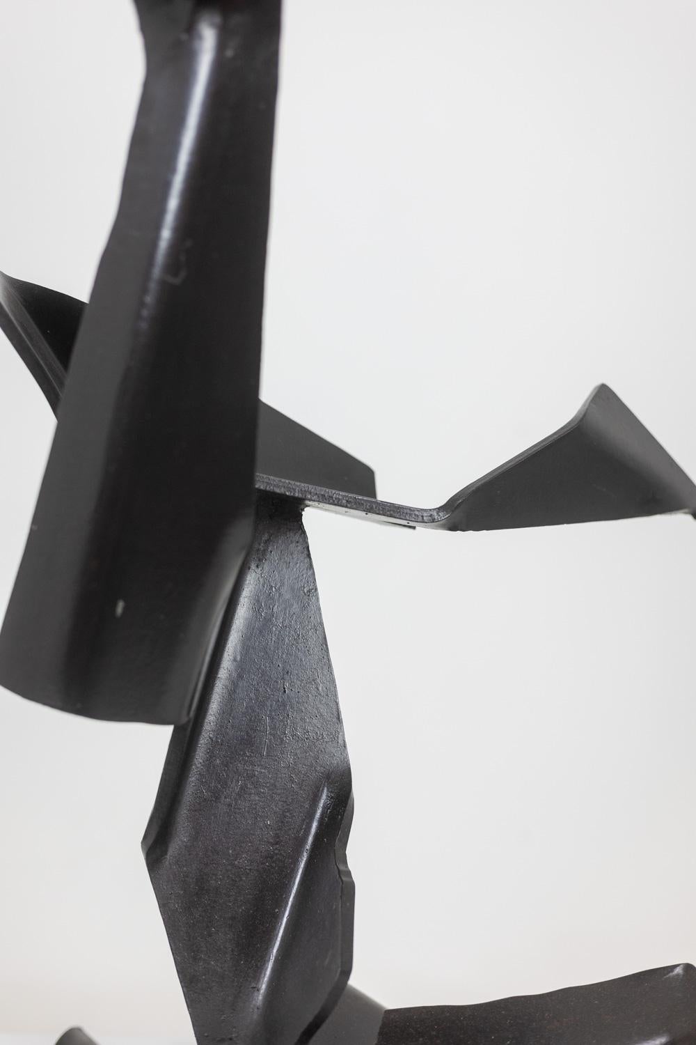 Jean Campa. Geometrische Skulptur aus poliertem Metall. 1980er Jahre. im Angebot 2