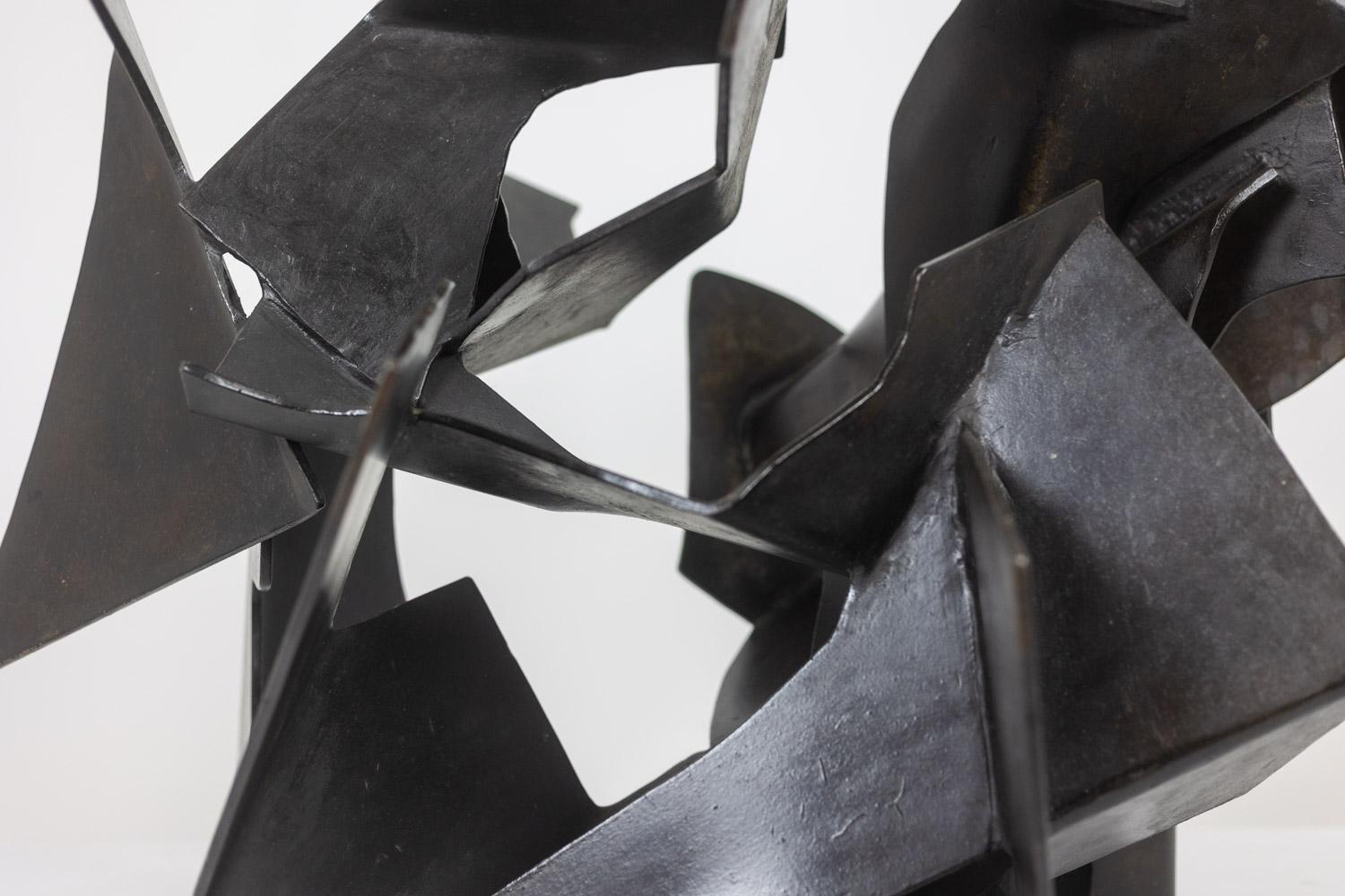 Jean Campa. Sculpture en fer patiné et découpé des années 1980. en vente 4