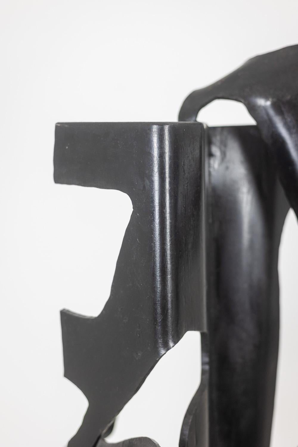Jean Campa. Escultura vertical de metal patinado. 1980s. Metal en venta