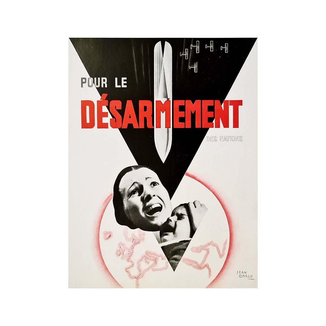 Original-Poster

Krieg - Art Deco - Fotomontage

Jean Carlu 🇫🇷 (1900 - 1997) ist ein Werbedesigner und Plakatkünstler, der seine Zeit geprägt hat.
Er war einer der Ersten, der verstand, dass er mit schematisierten Formen und sehr ausdrucksstarken