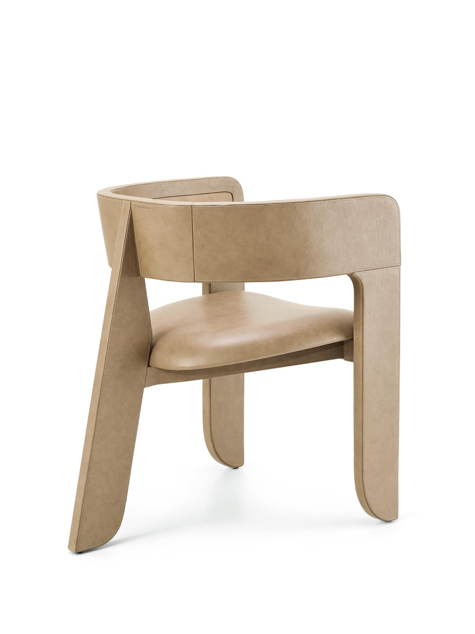 Inspired by the standard chair by Jean Prouvé, and as an ode to the author itself, Jean is a chair that honours the past by looking to the future. Using the iconic back leg shape and giving it a whole new shape, Jean can be defined as a fresh