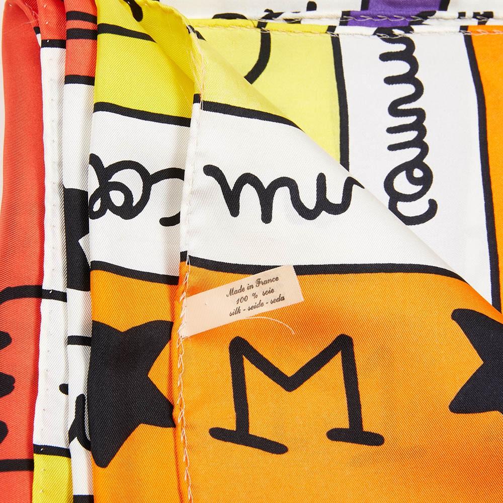 Jean Charles de Castelbajac Rot Seide Quadratischer Pop-Schal „Love“ (Braun) im Angebot