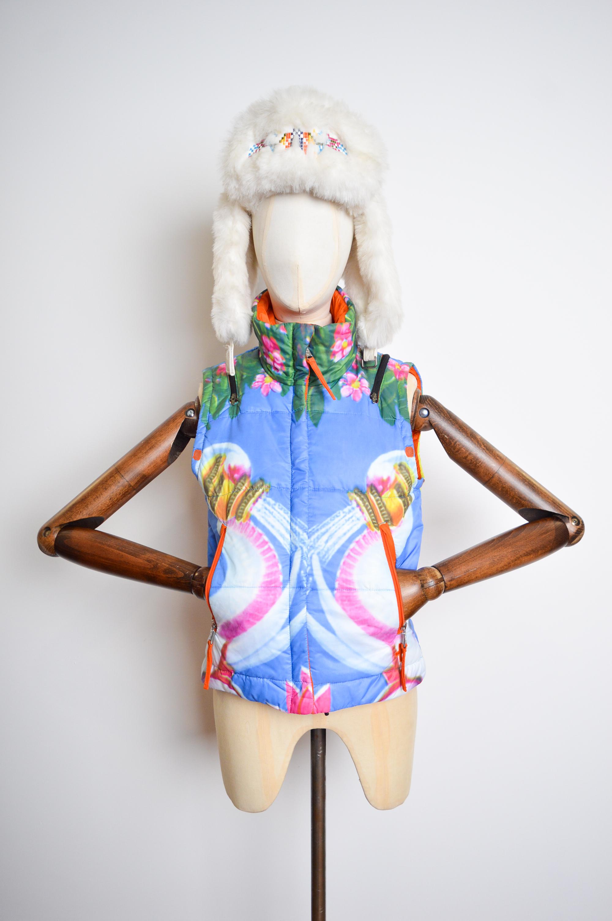 Jean Charles de Castelbajac Vintage Indian Goddess Down Puffa Gilet - Ski Vest For Sale 4
