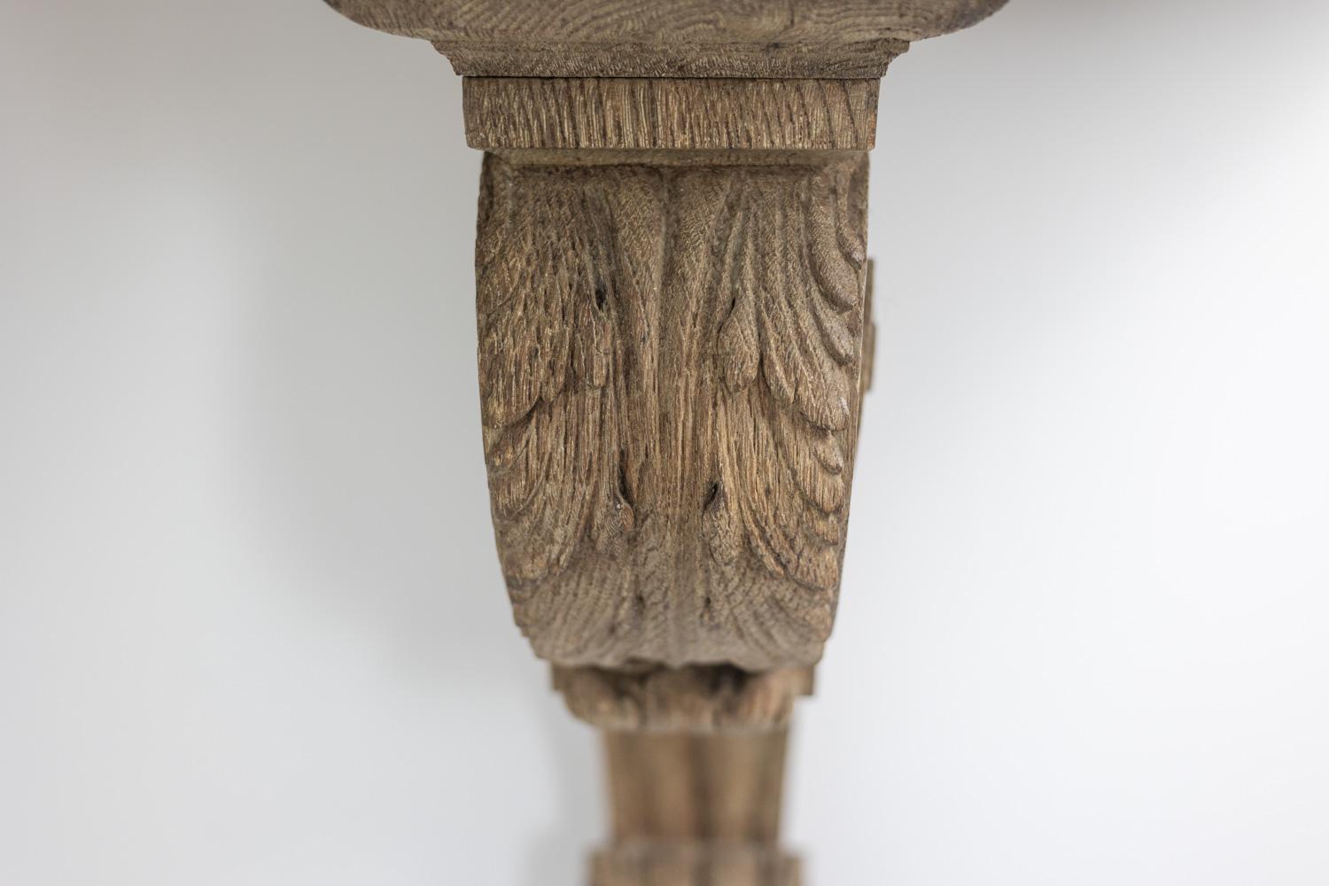 Jean-Charles Moreux. Console in carved oak and marble. 1940s. For Sale 1