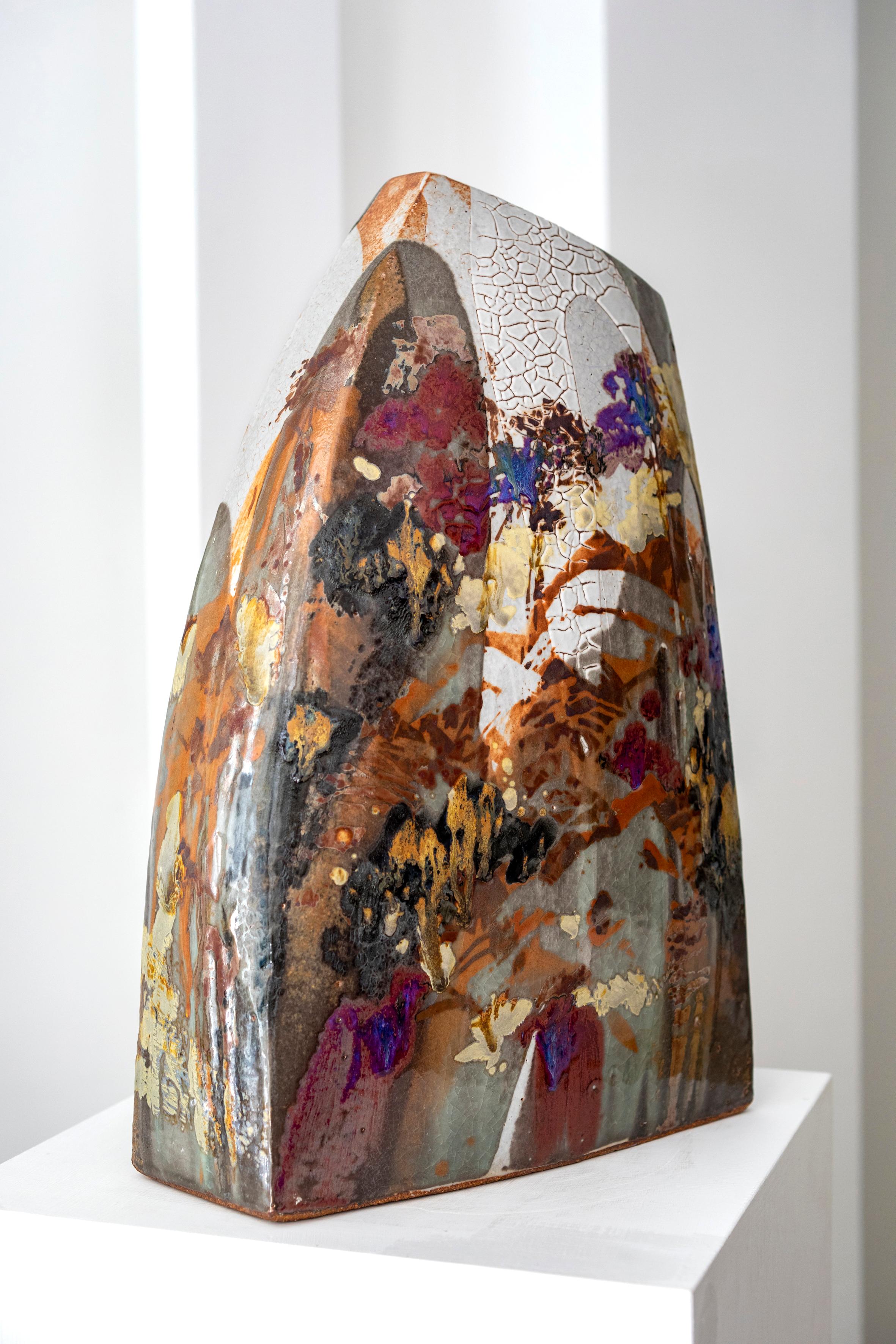 Ceramic sculpture in glazed stoneware
Unique piece
Certificate : seal and signature by Jean-Claude Canonne and on the original certificate

This sculpture is a very long time of work of preparing, both for the design and creation of the shape but