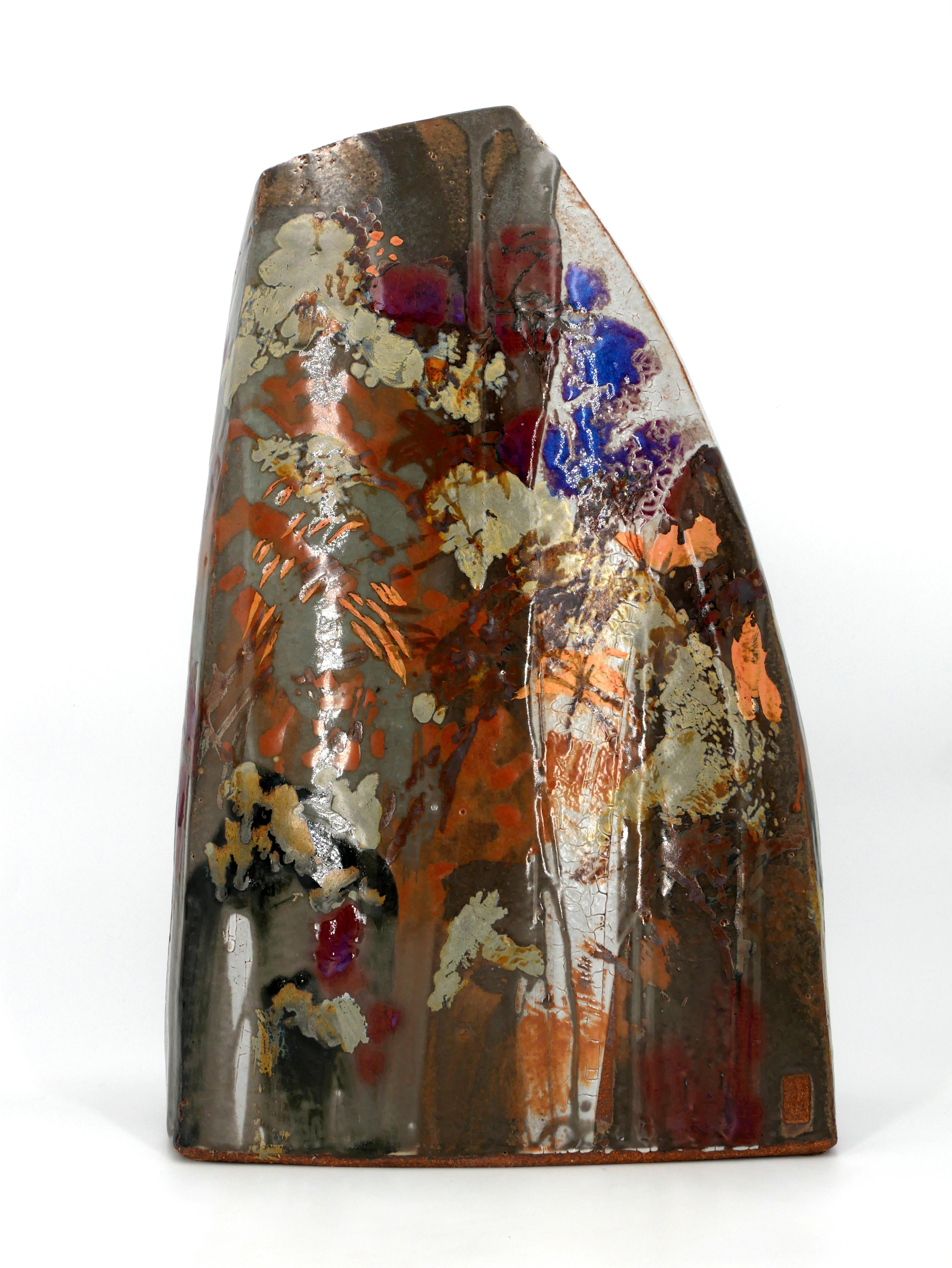 Jean-Claude Canonne Figurative Sculpture - Dos du Vent 2 Ceramic sculpture