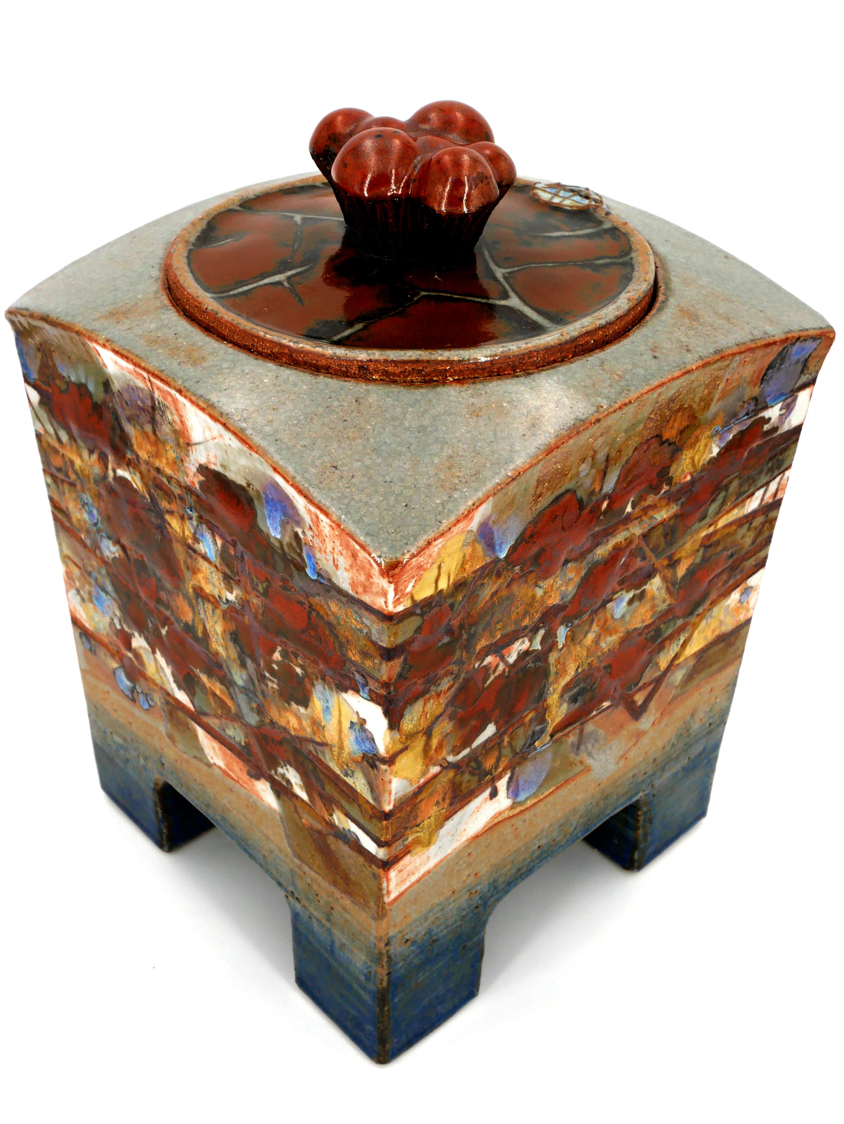 Scrigno in ceramica di siderite in vendita 4