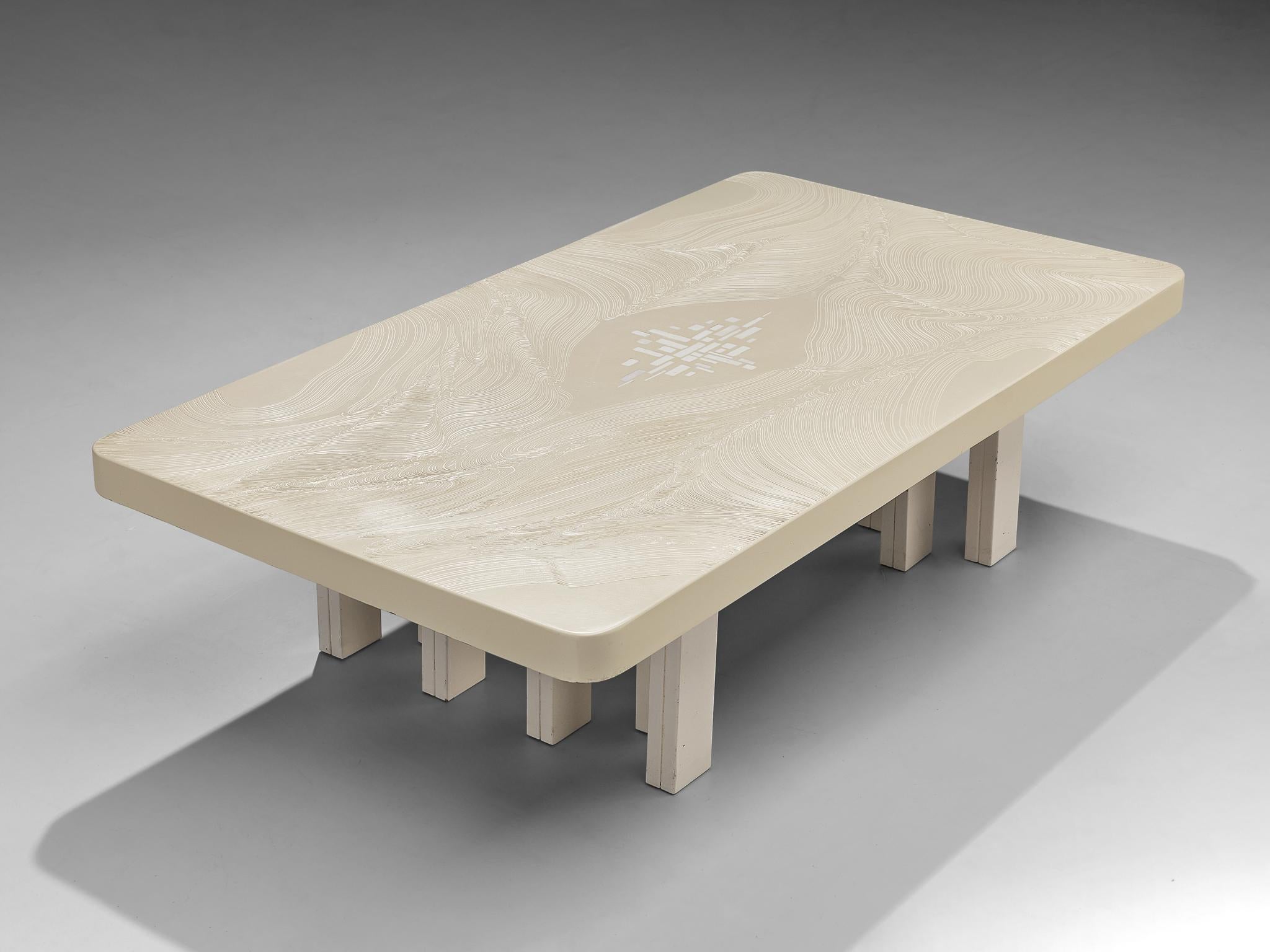 Jean Claude Dresse, coffee table, resin, bone inlay, lacquered steel, Belgium, circa 1973

A luxurious coffee table crafted with high attention for detail which is characteristic for the work of the Belgian artist Jean Claude Dresse. The table has a