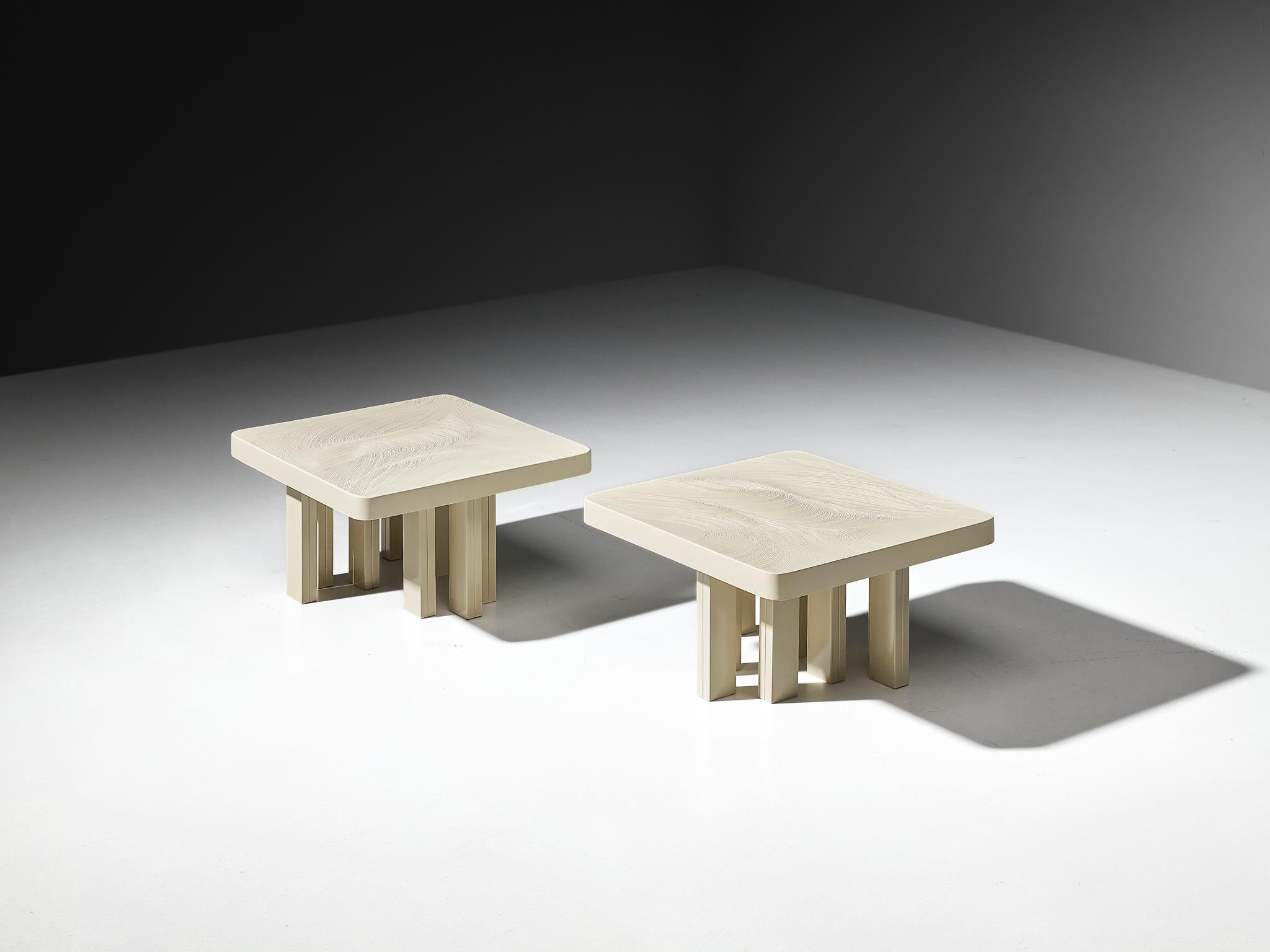 Jean Claude Dresse Couchtisch-Paar aus Kunstharz 1