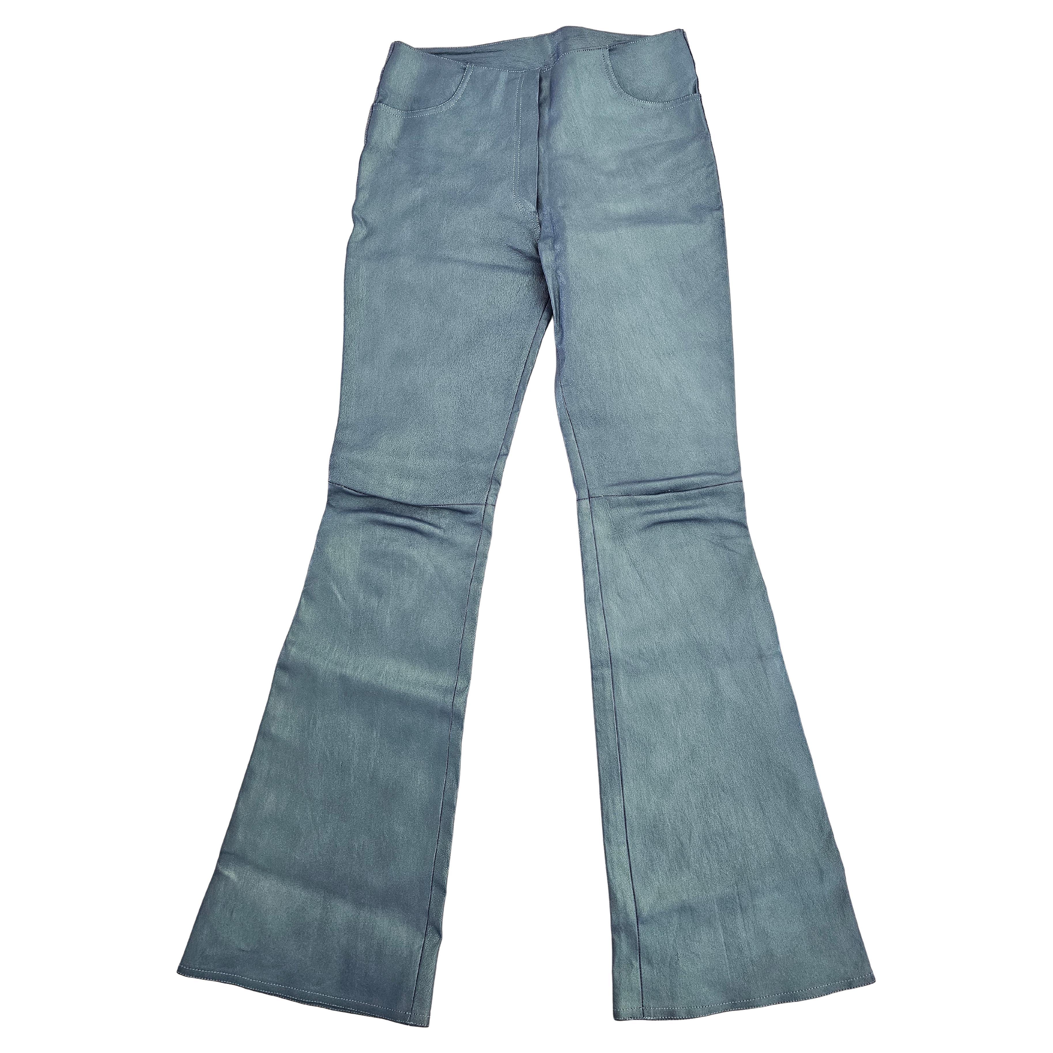 Jean-Claude Jitrois 1990 Pantalon évasé en cuir bleu métallisé en vente