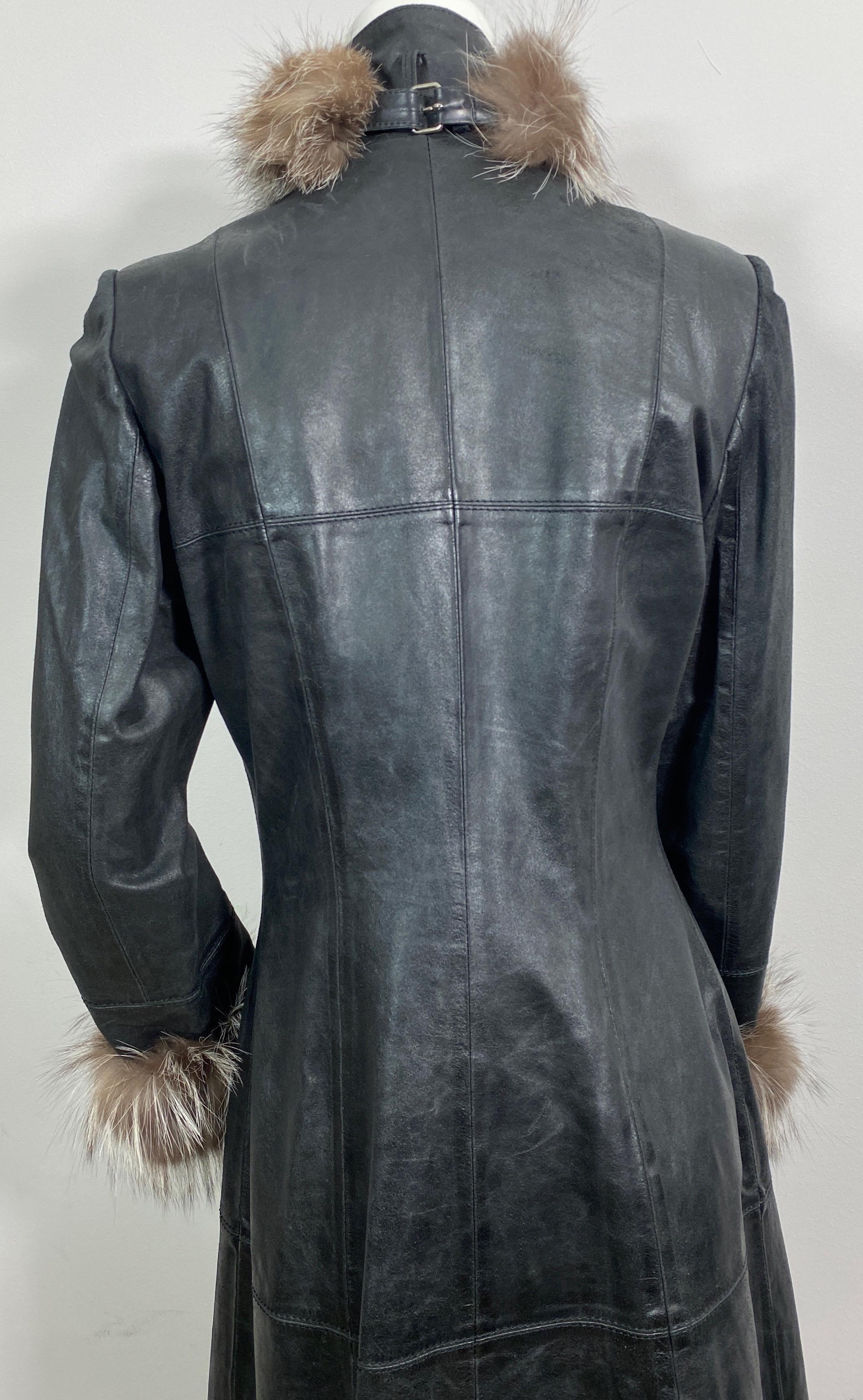 Jean Claude Jitrois Black Nappa Leather Coat with Fox-Size 38 For Sale 11