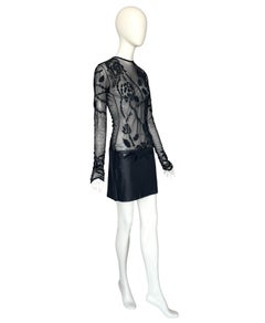 Jean-Claude Jitrois Colección Vintage 2012 Vestido negro de malla con adornos de piel