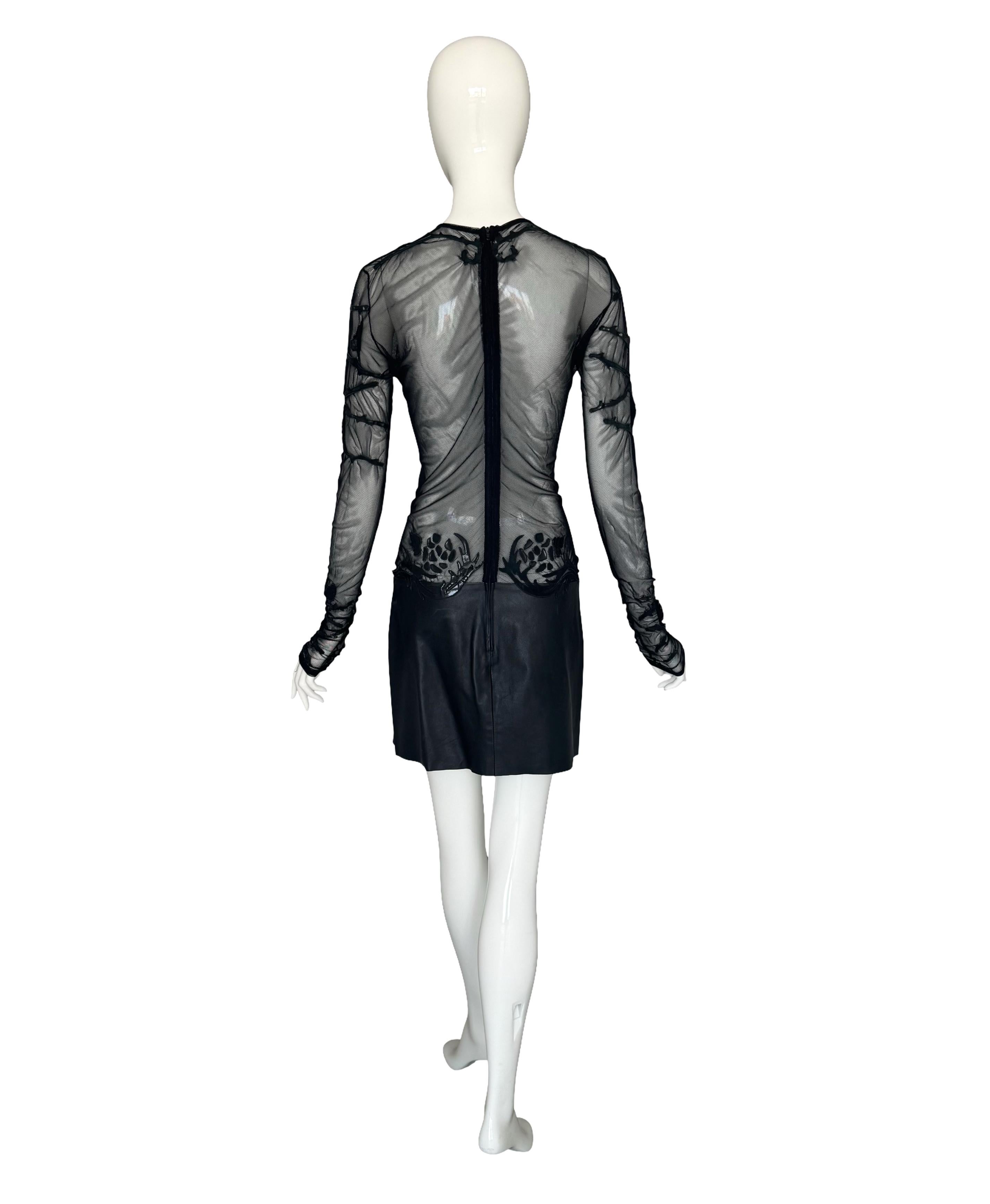 Jean-Claude Jitrois Vintage 2012 Collectional Robe en cuir et maille noire embellie Pour femmes en vente