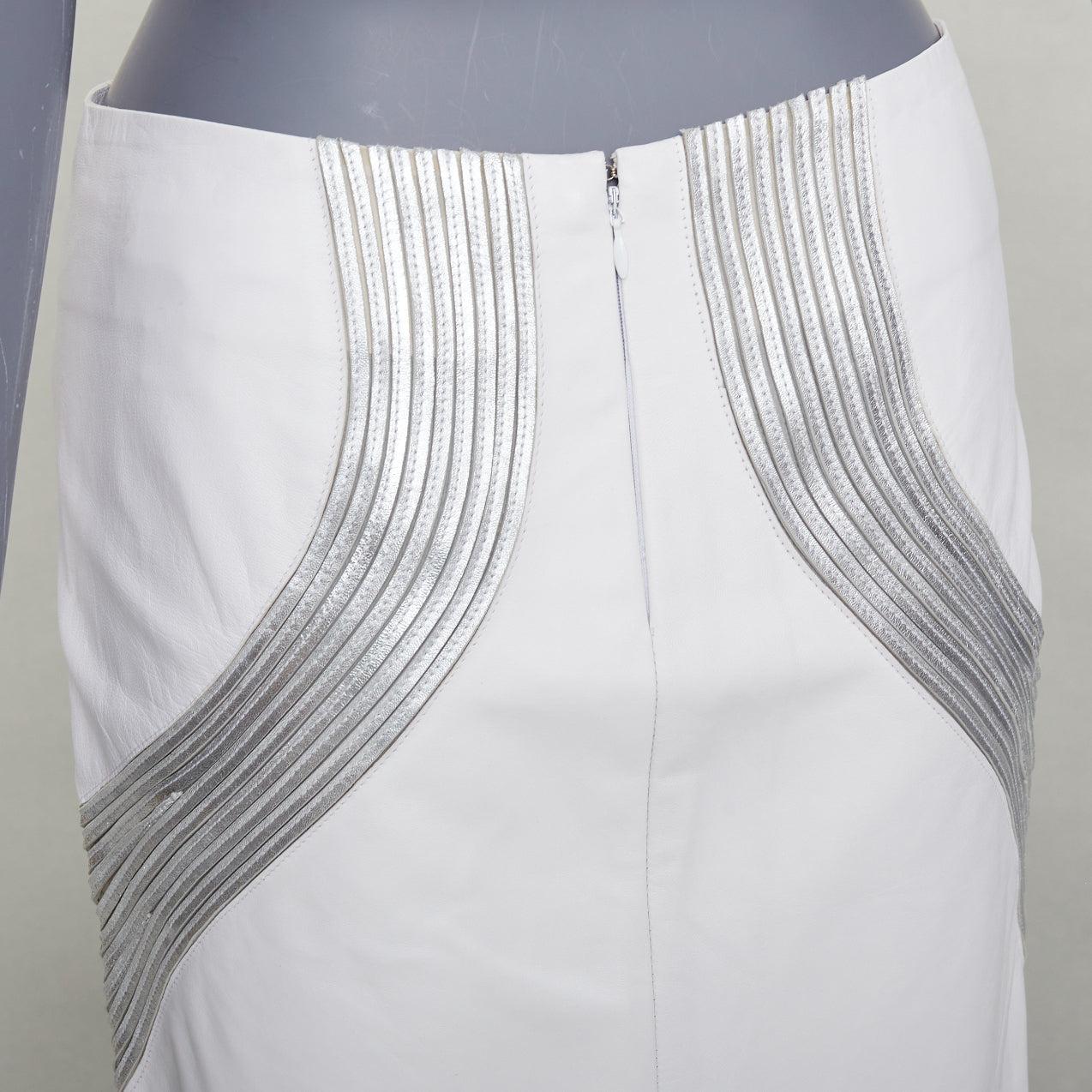 Gray JEAN CLAUDE JITROIS white  leather silver silk applique pencil skirt IT36 XXS For Sale
