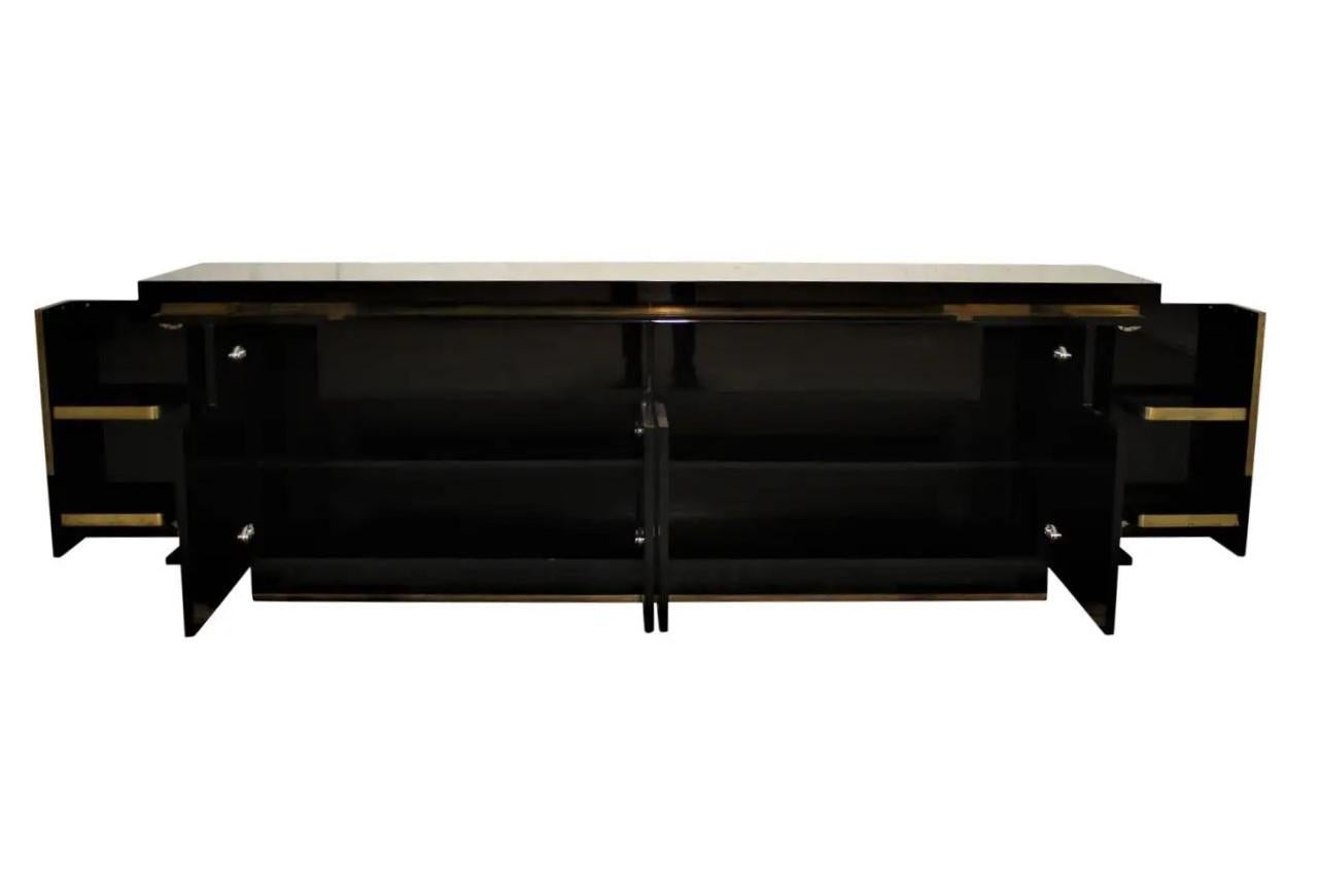 Jean Claude Mahey Black Lacquered Sideboard Credenza, France, 1970 en venta 2