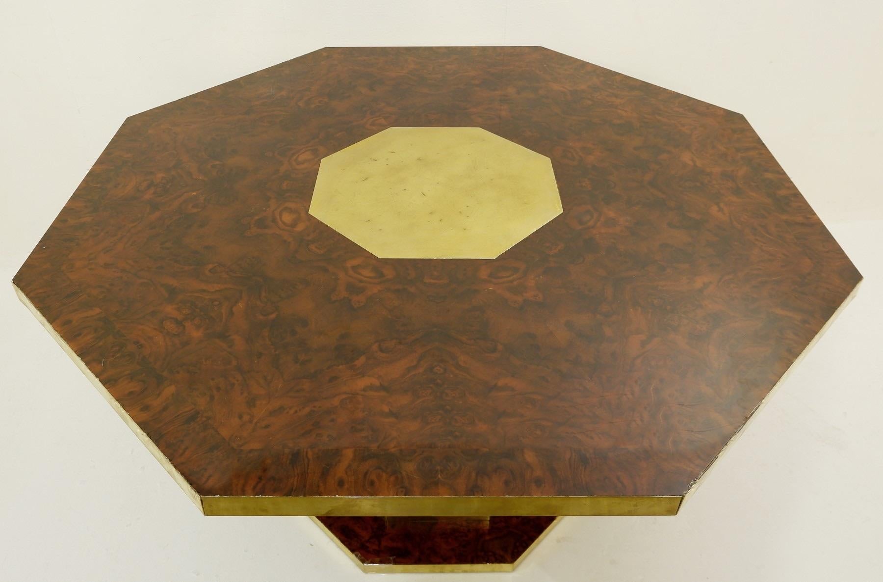 Jean Claude Mahey Cedar Burl Veneer and Brass Octagonal Dining Table, 1970s For Sale 3