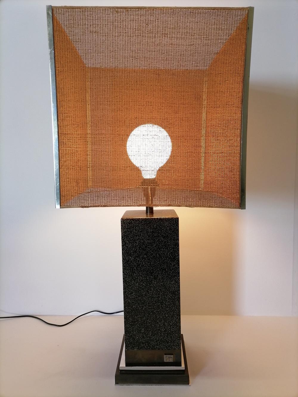Jean Claude Mahey Lacquer and Brass Table Lamp, 1970, France In Good Condition For Sale In Toulouse, Midi-Pyrénées