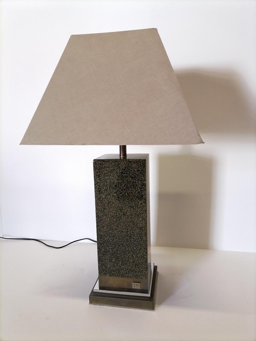 Jean Claude Mahey Lacquer and Brass Table Lamp, 1970, France For Sale 3