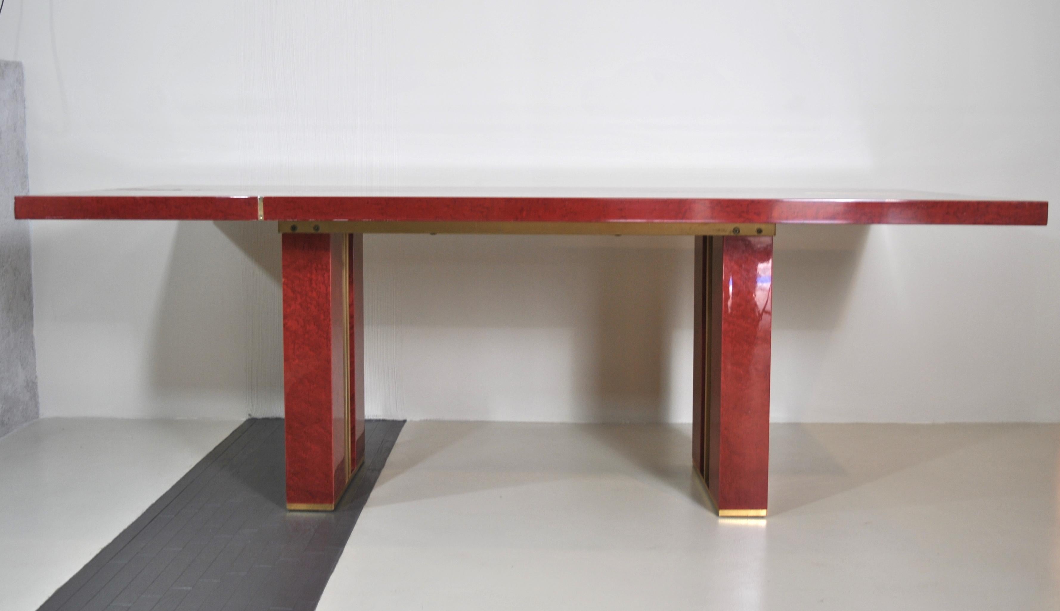 Midcentury Romeo Rega Red Lacquered Wood and Brass French Table, 1980s 4
