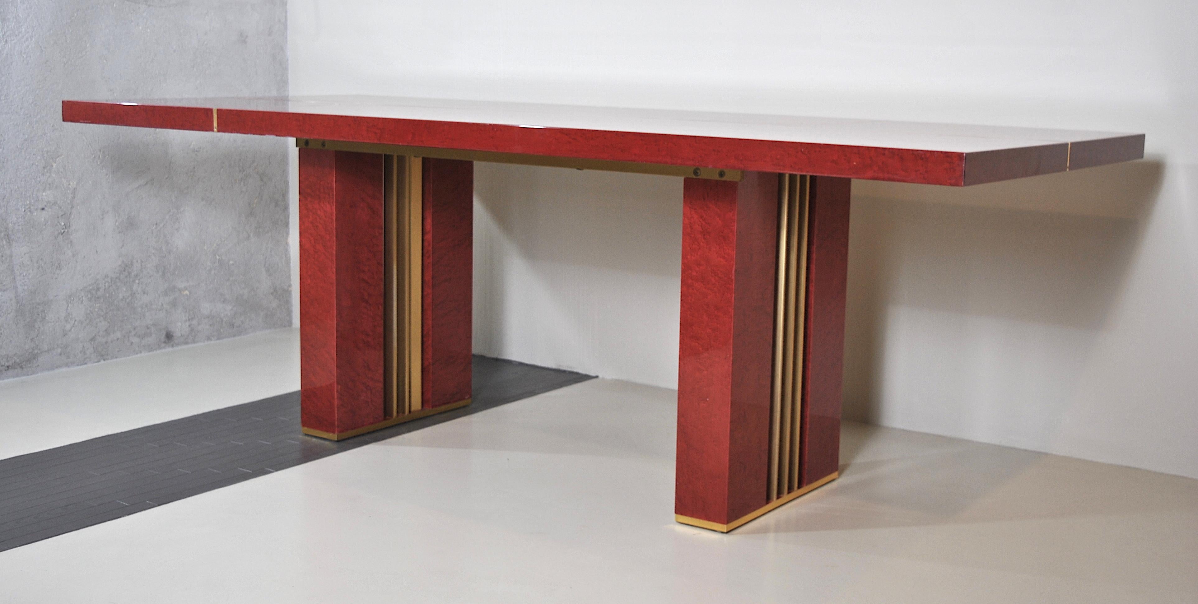 Midcentury Romeo Rega Red Lacquered Wood and Brass French Table, 1980s 1