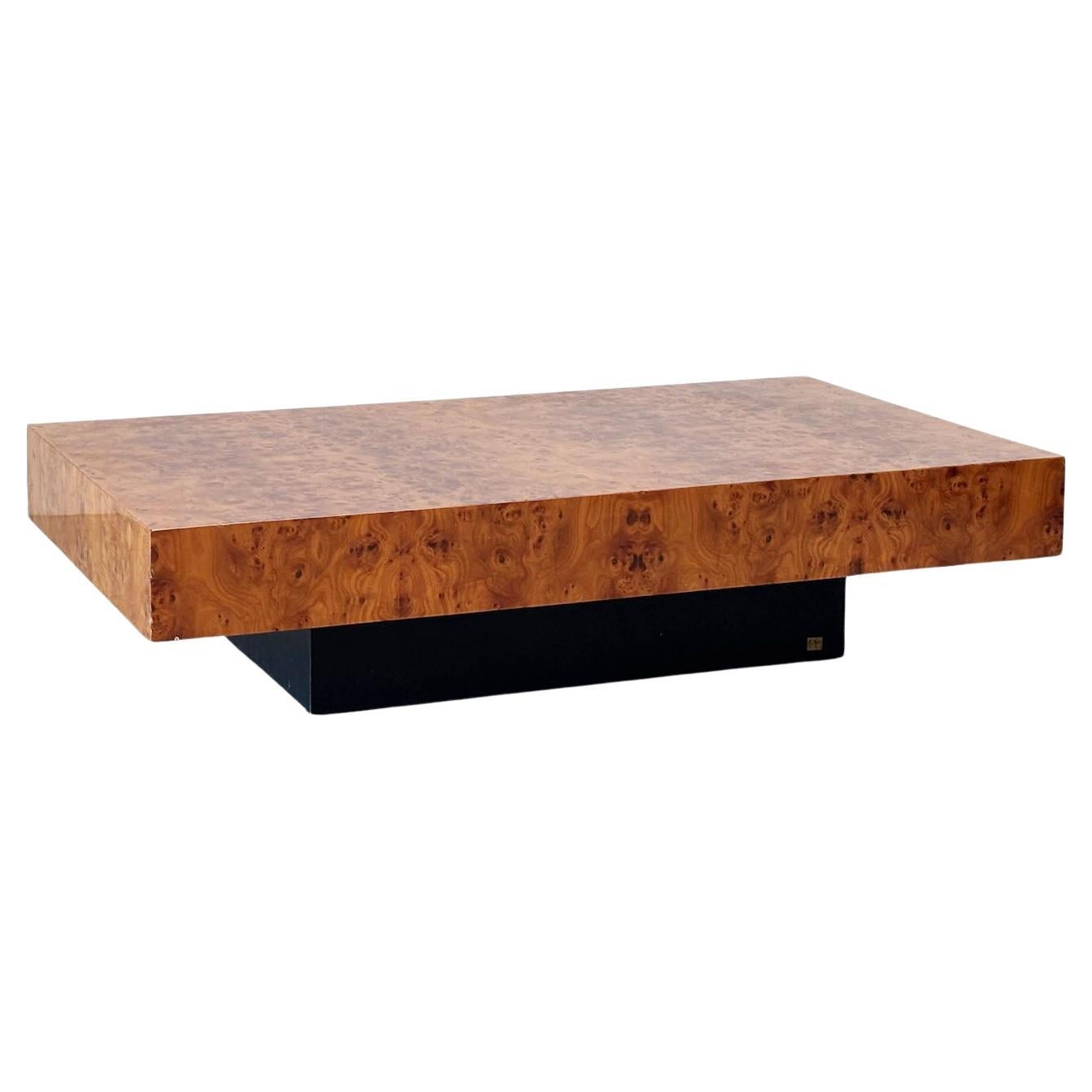 Table basse signée Jean Claude Mahey en vente