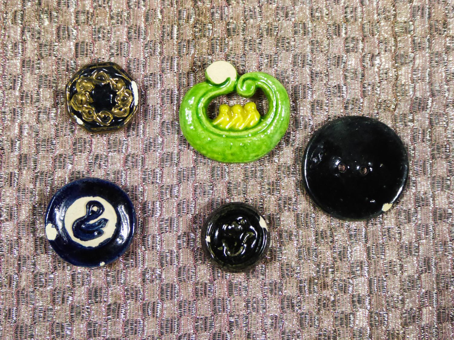 1930s buttons