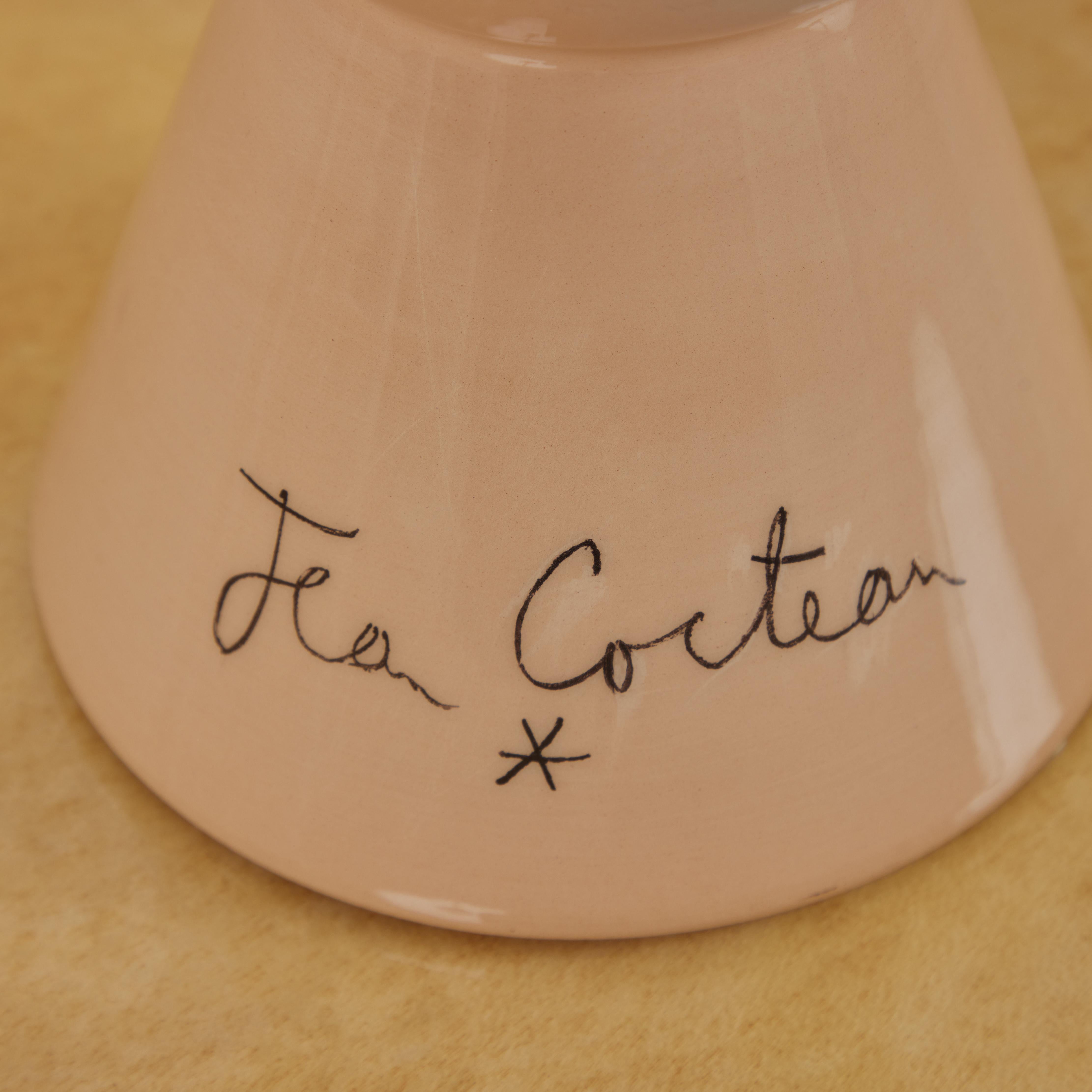 Peint Vase décoré Jean Cocteau en vente