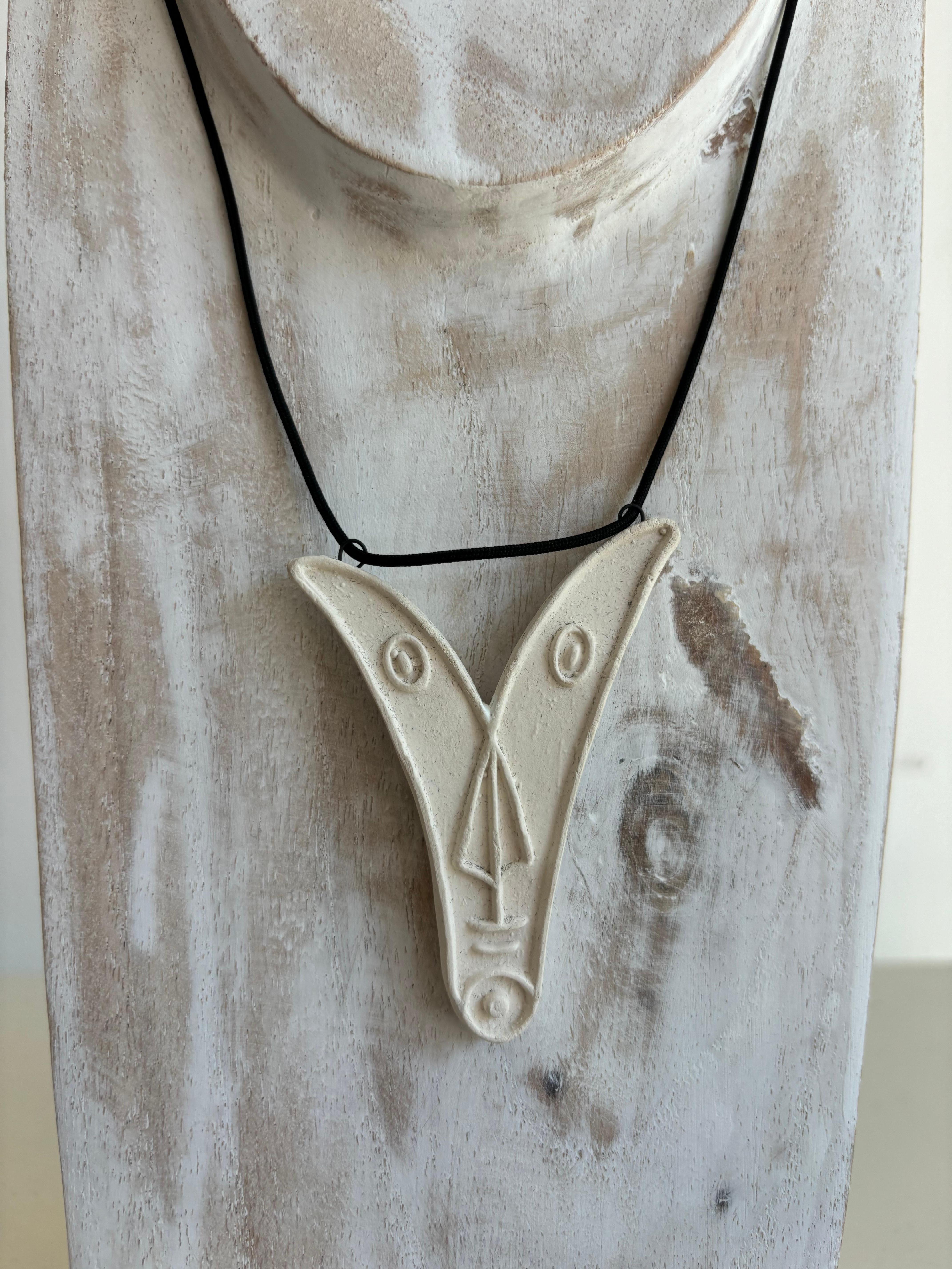 Français Collier Jean Cocteau en vente