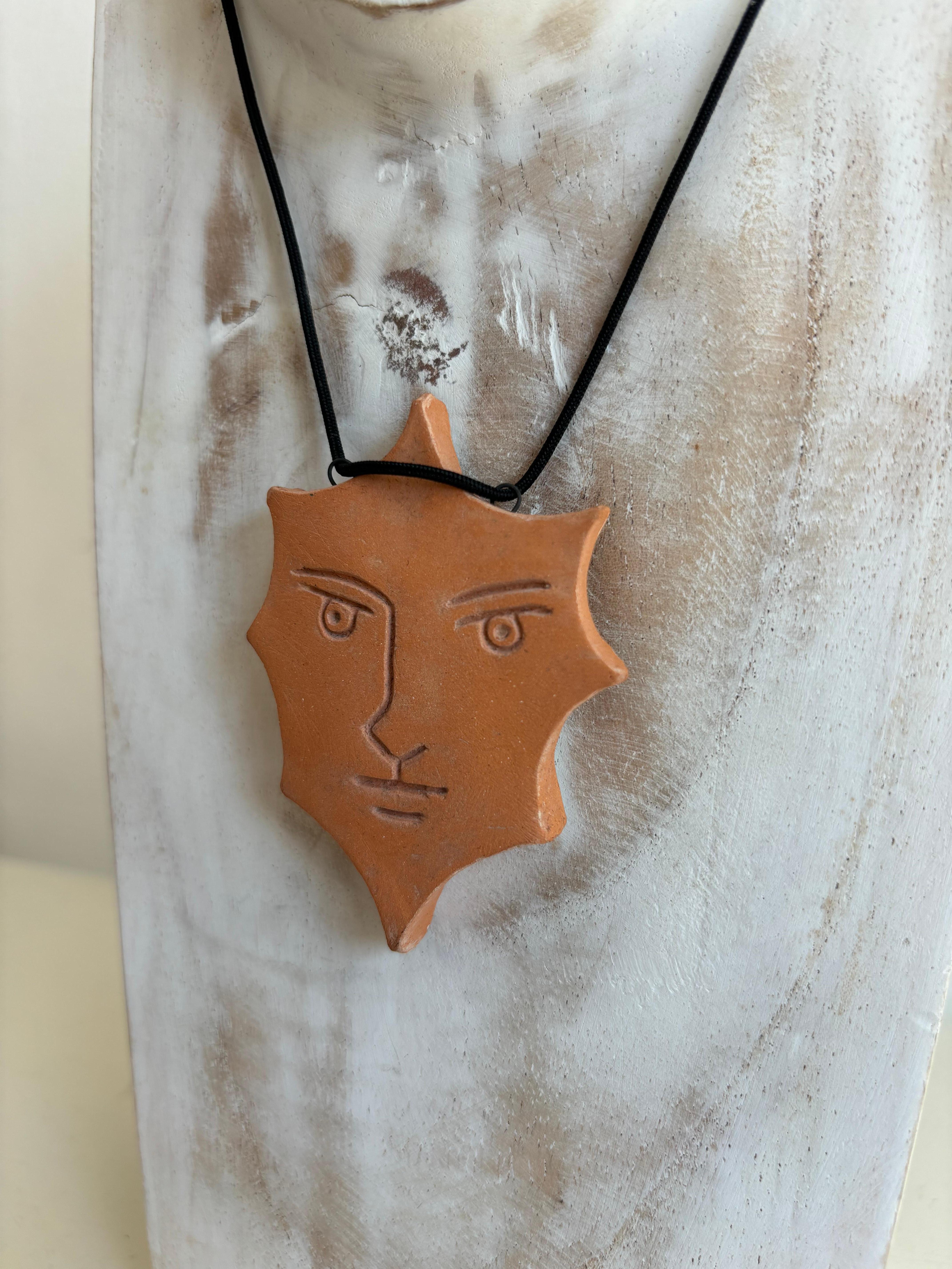 Collar Jean Cocteau Cerámico en venta