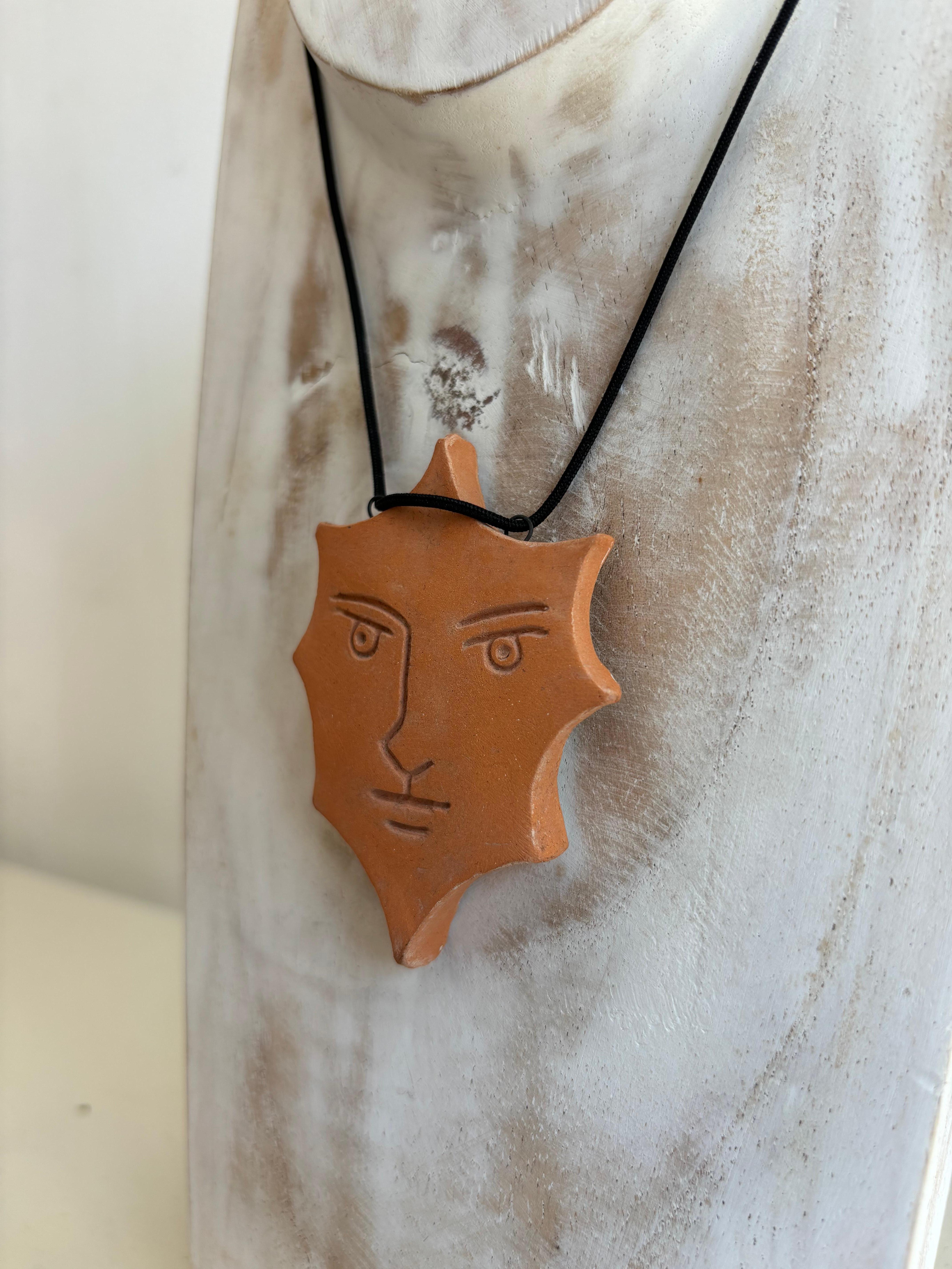 Collar Jean Cocteau en venta 2