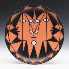 " Trois Faces aux triangles "