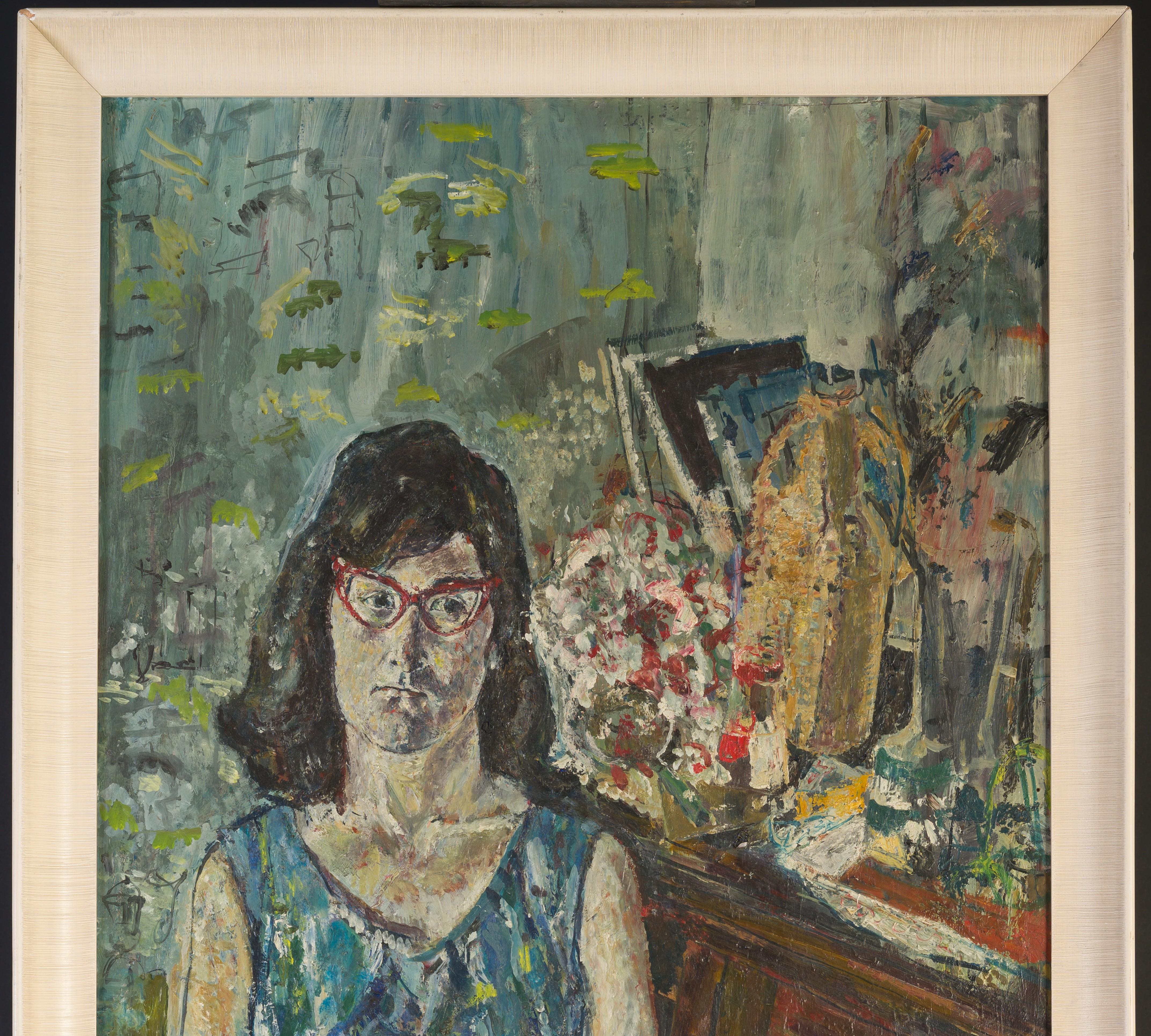 Porträt einer sitzenden Dame (Grau), Portrait Painting, von Jean Cooke