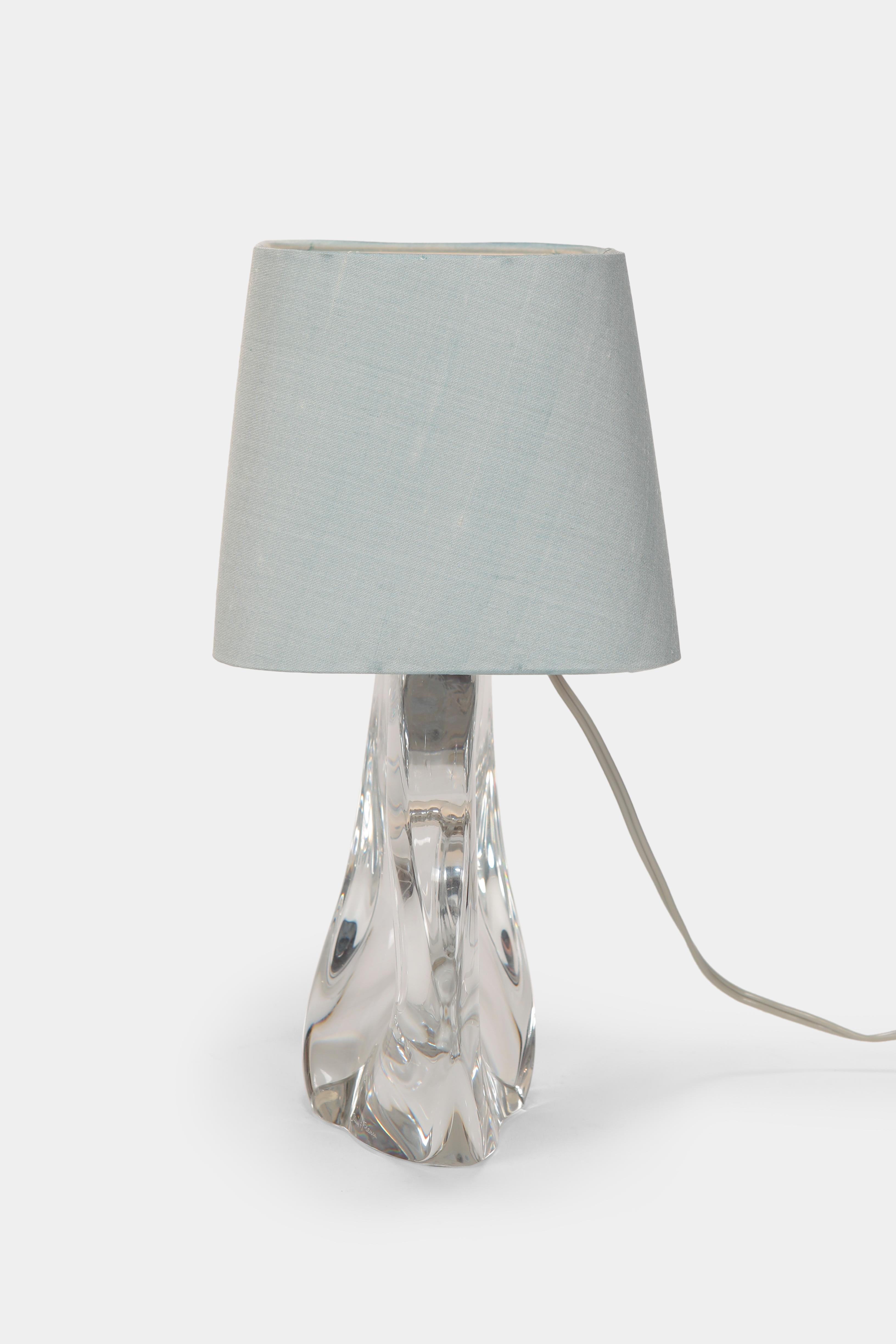 Jean Daum Crystal Table Lamp, 1960s In Good Condition For Sale In Basel, CH