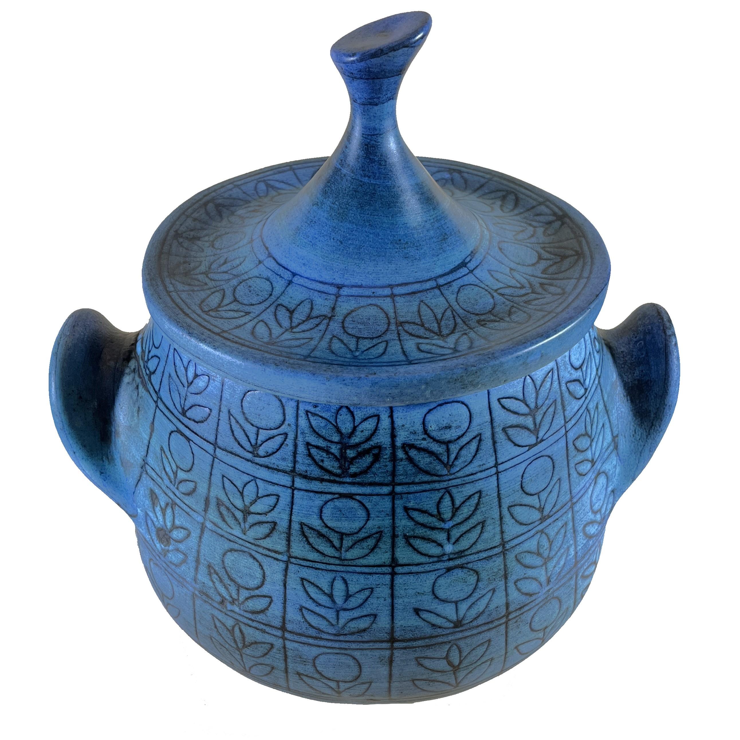 Français Jean de Lespinasse - Large Tureen/container in Blue Ceramic - 1950s/1960s en vente