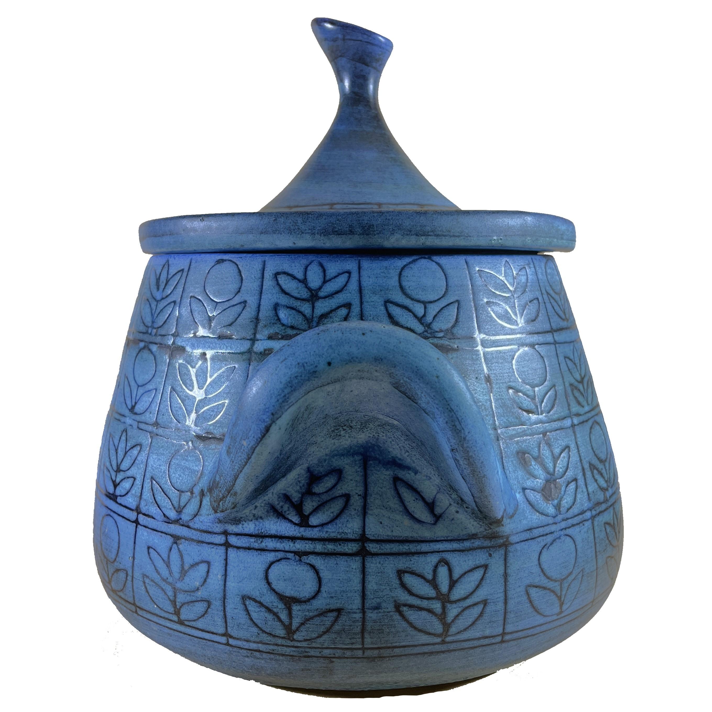 Céramique Jean de Lespinasse - Large Tureen/container in Blue Ceramic - 1950s/1960s en vente