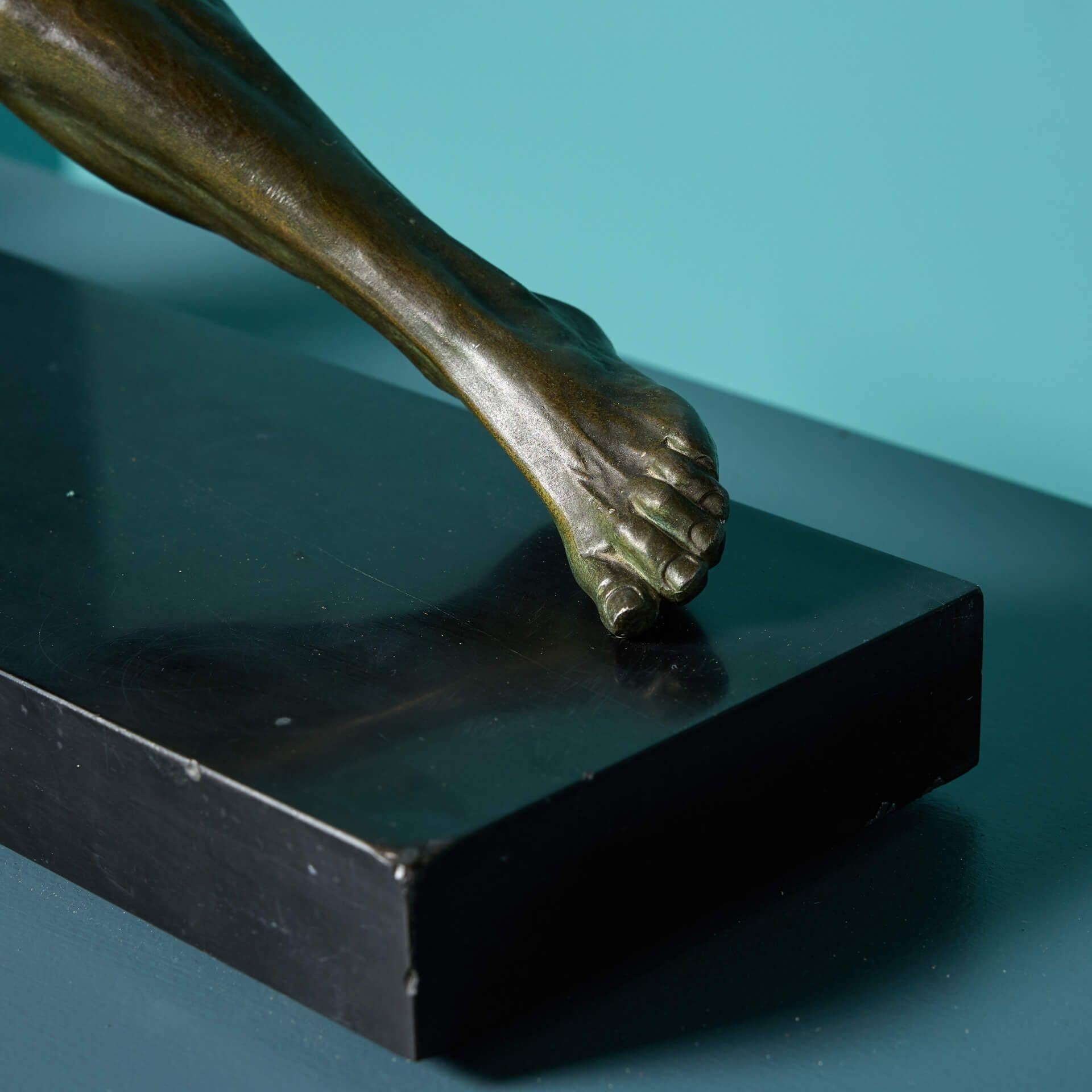 Jean de Roncourt (c.1925) Figura de bronce 