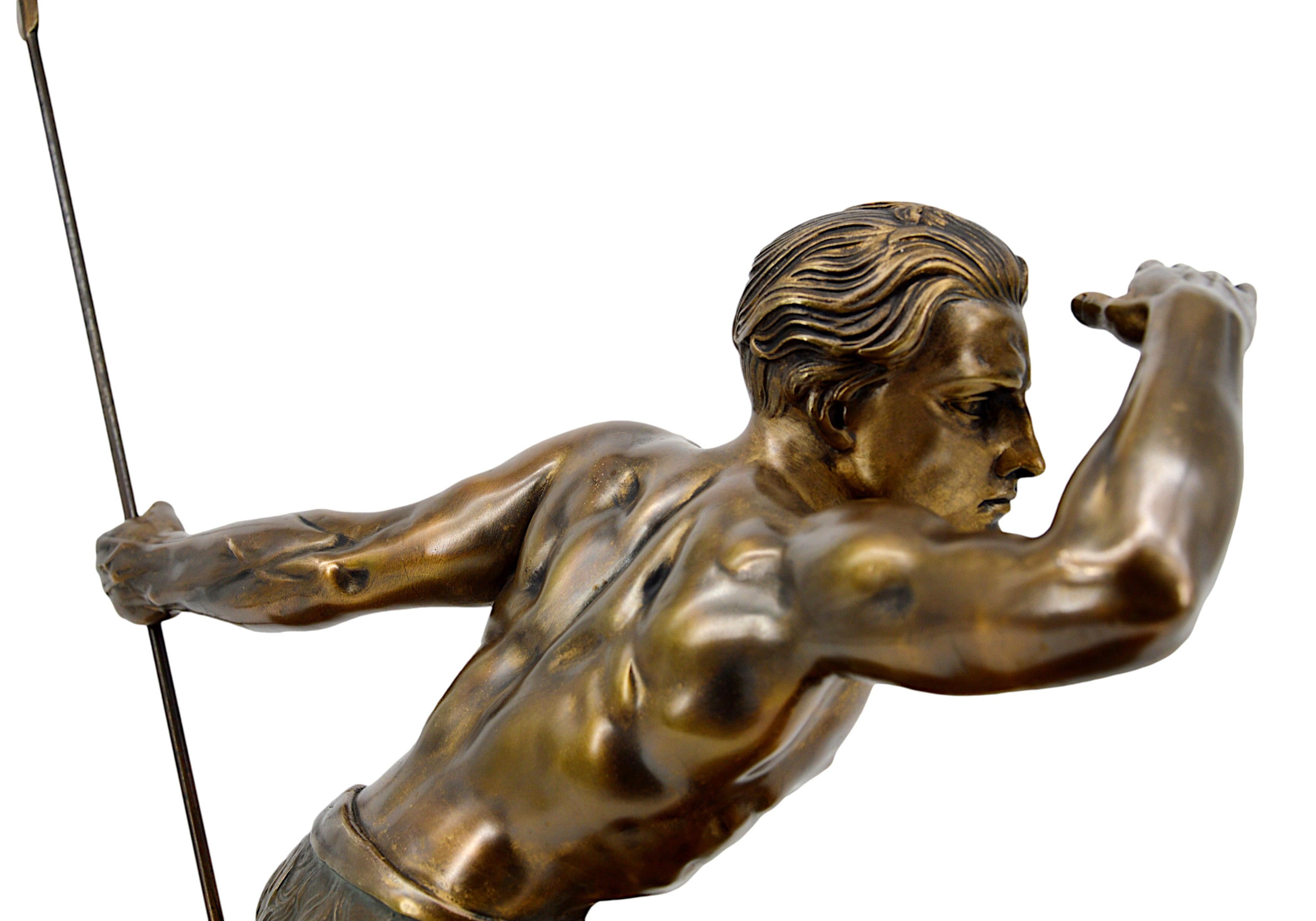 Rare sculpture de chasseur Art Déco de Jean de Roncourt, 1920 en vente 5
